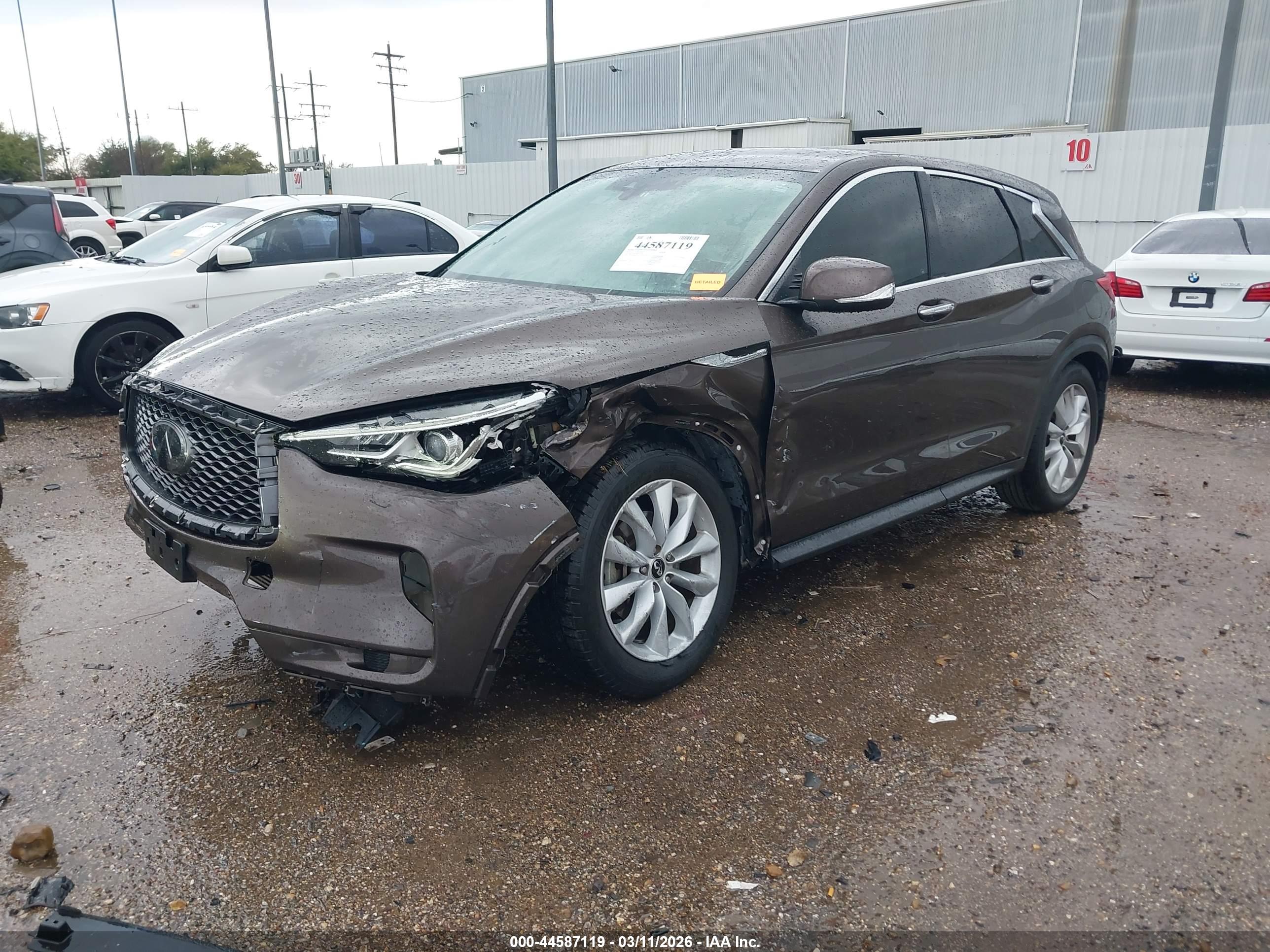 INFINITI QX50 image 2