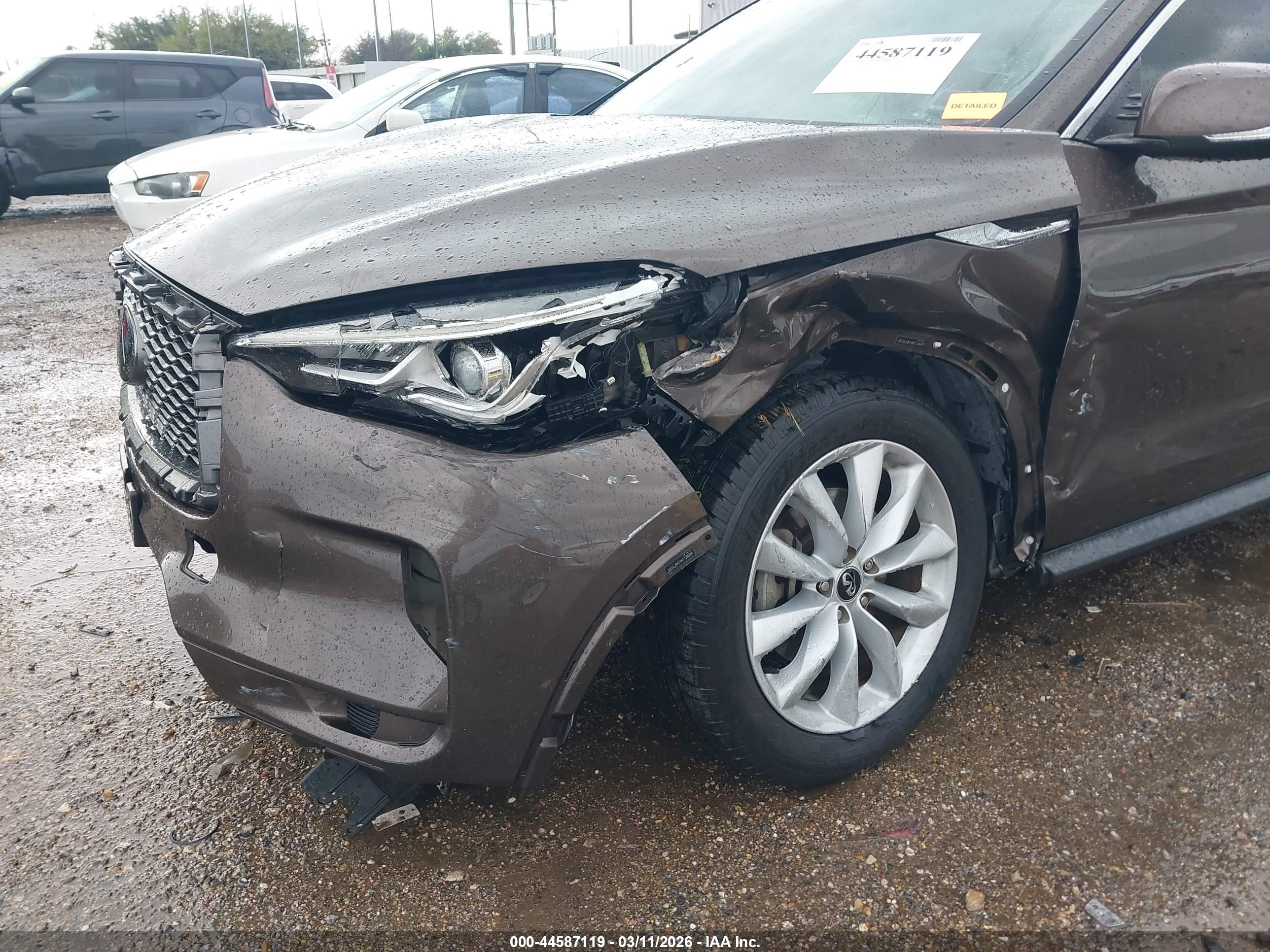 INFINITI QX50 image 6