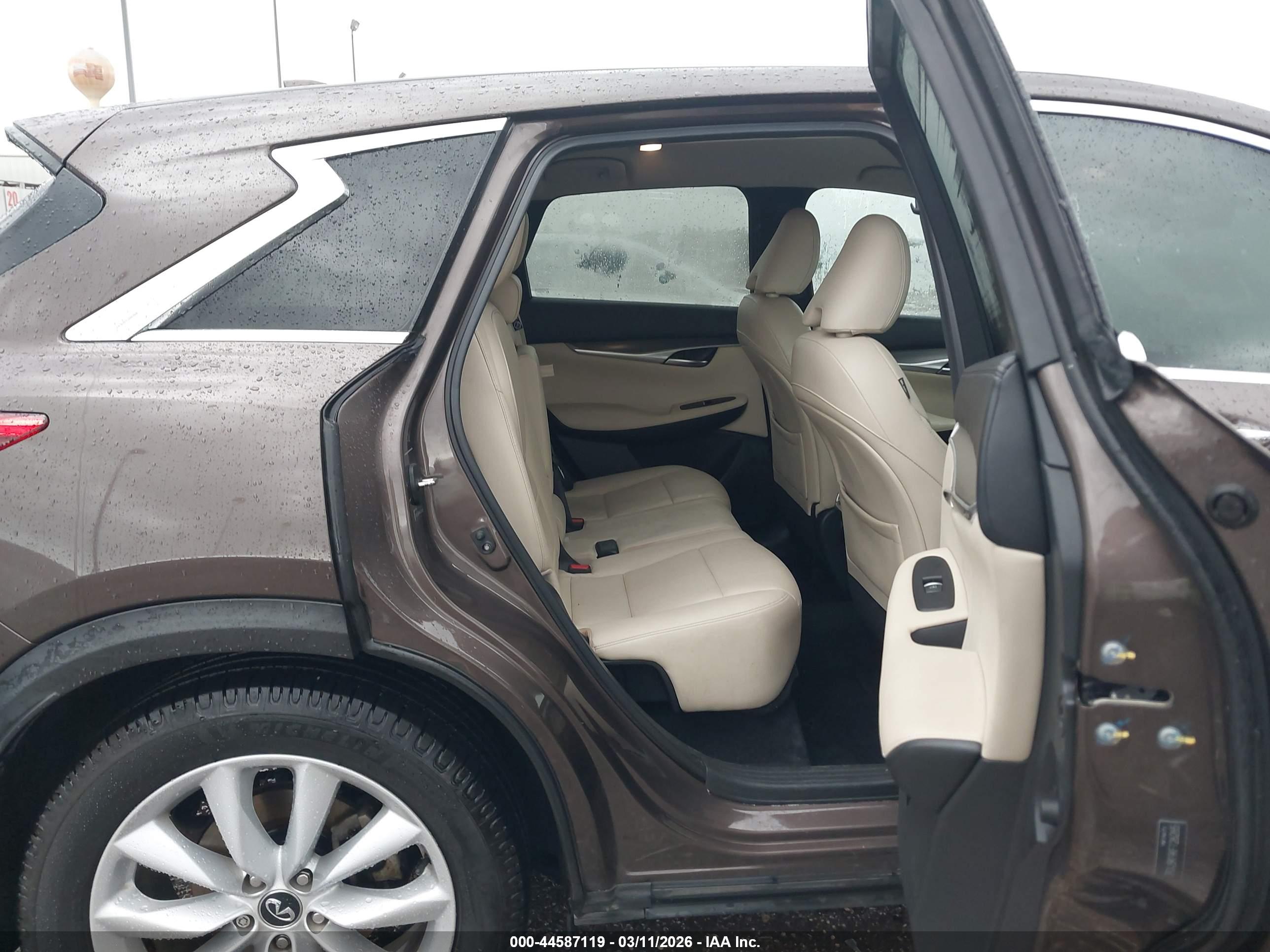 INFINITI QX50 image 8