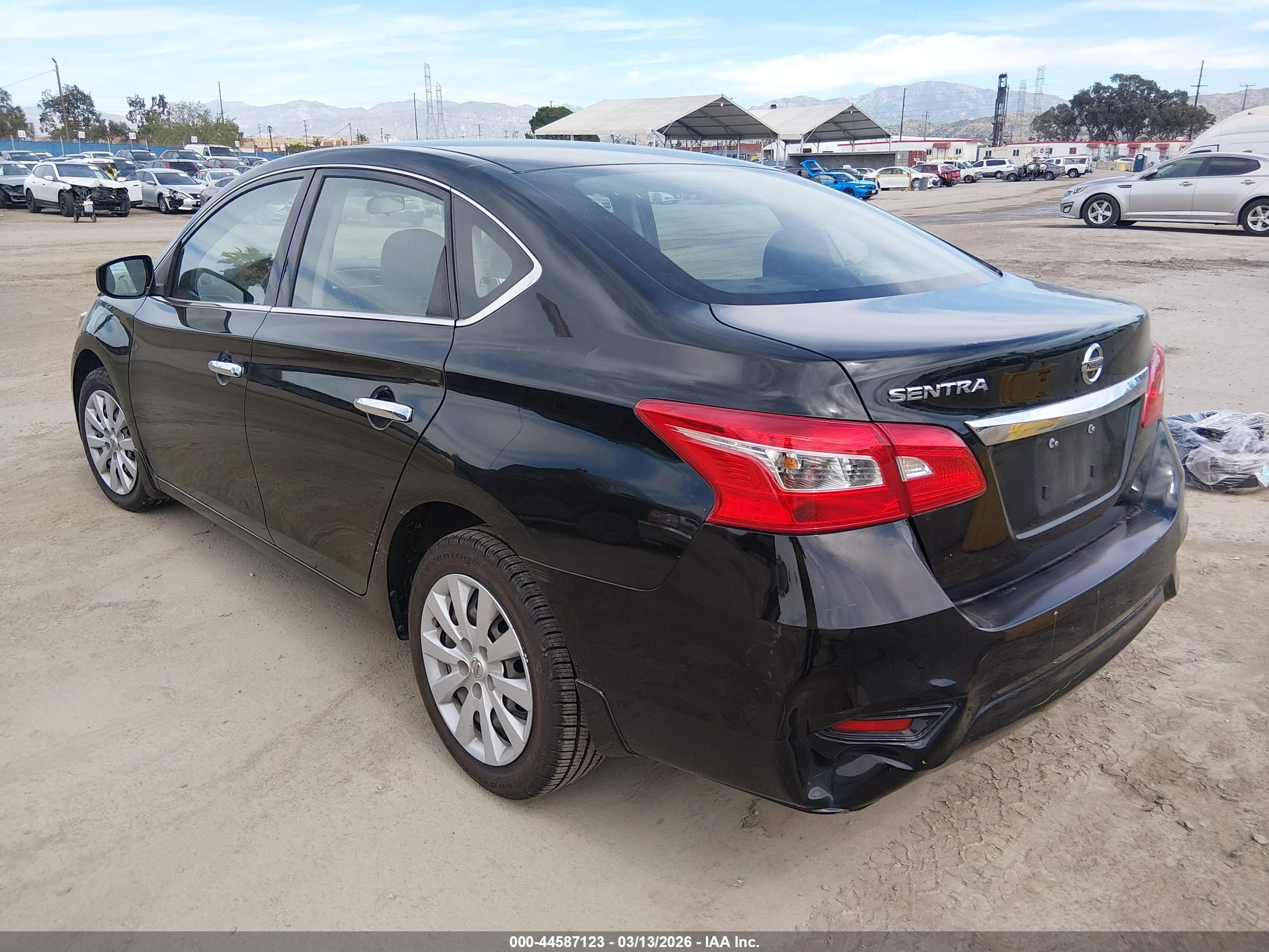 NISSAN SENTRA image 3