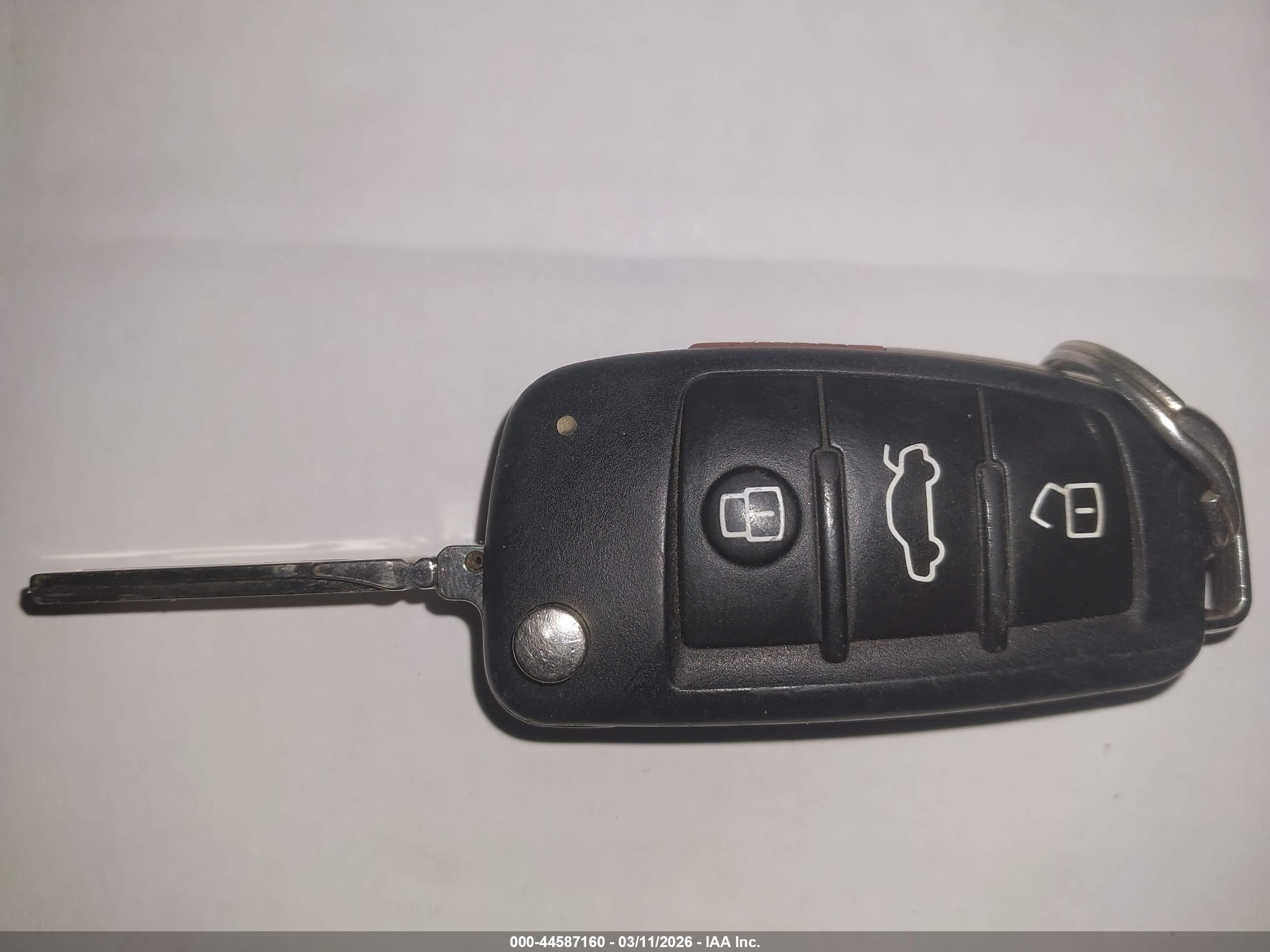 AUDI Q7 image 11