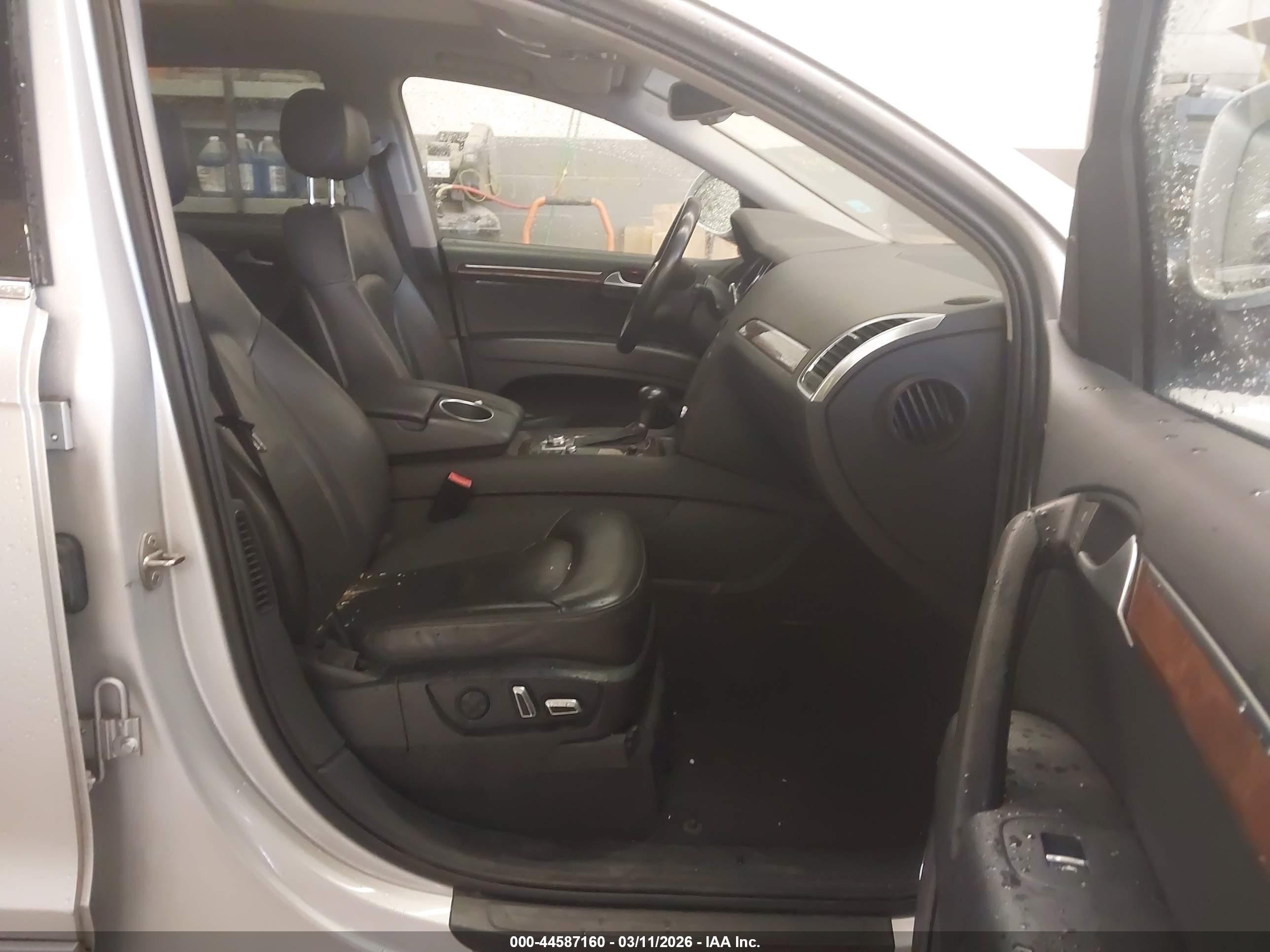 AUDI Q7 image 5