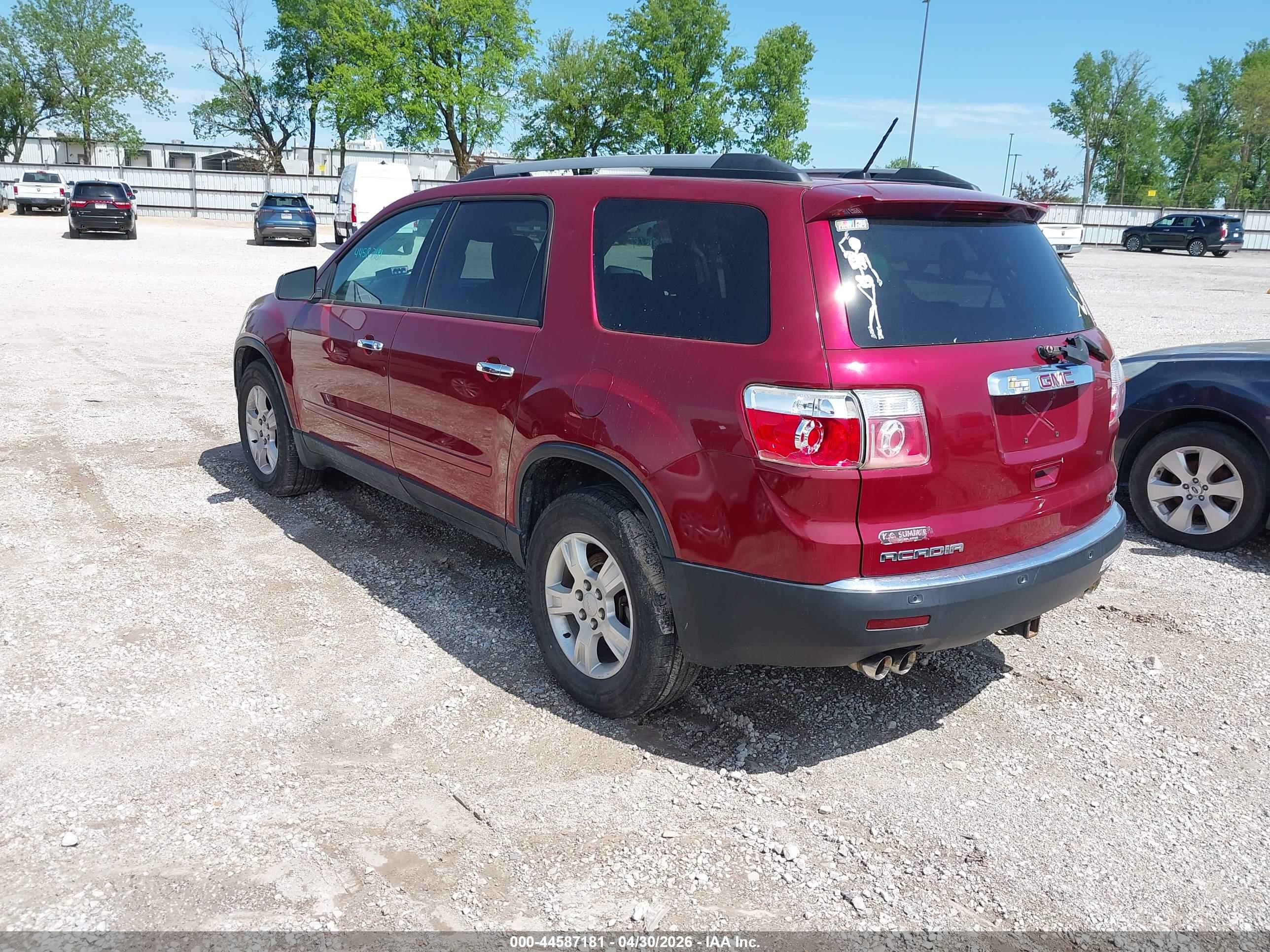 GMC ACADIA image 3