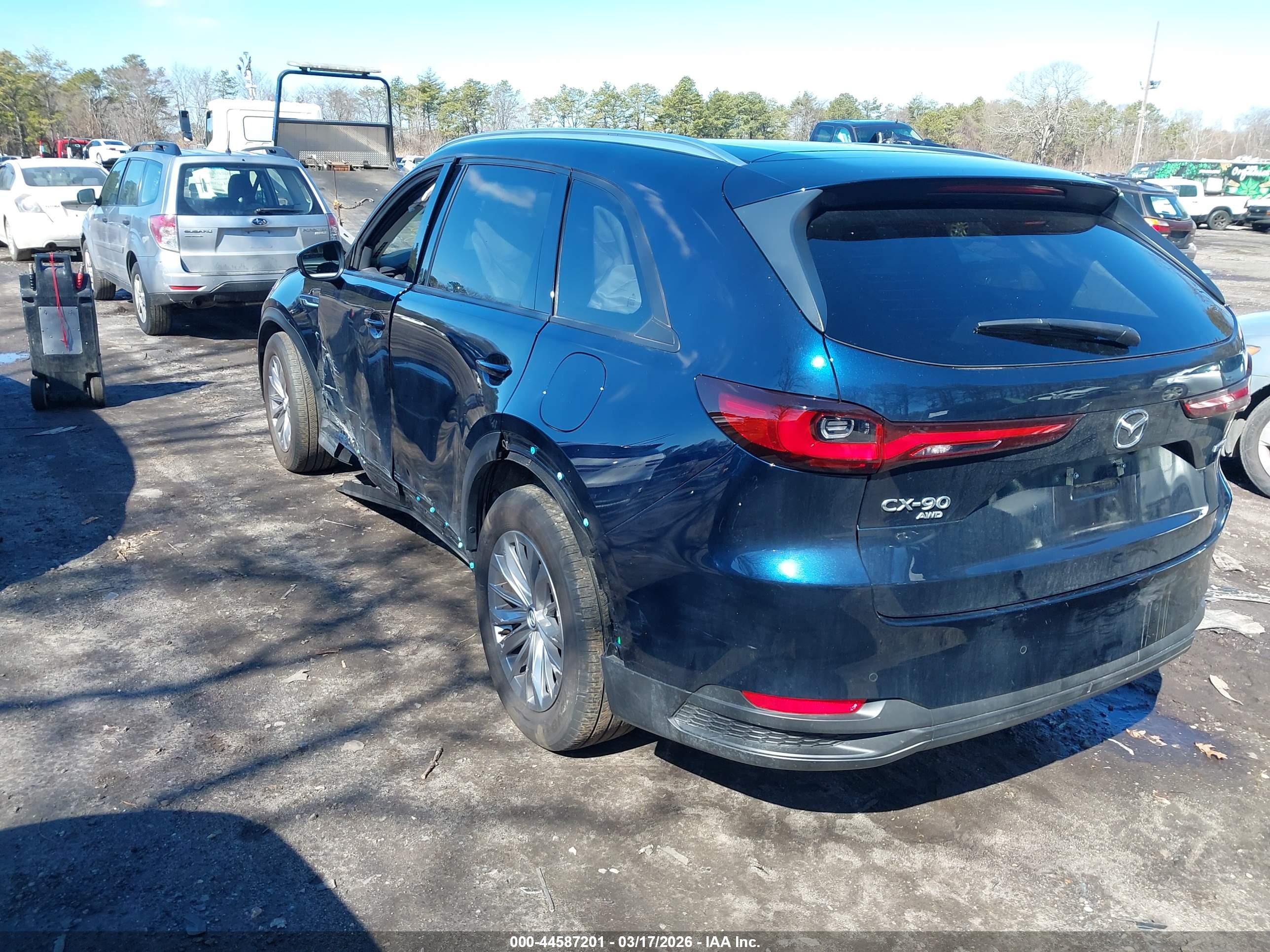 MAZDA CX-90 image 3