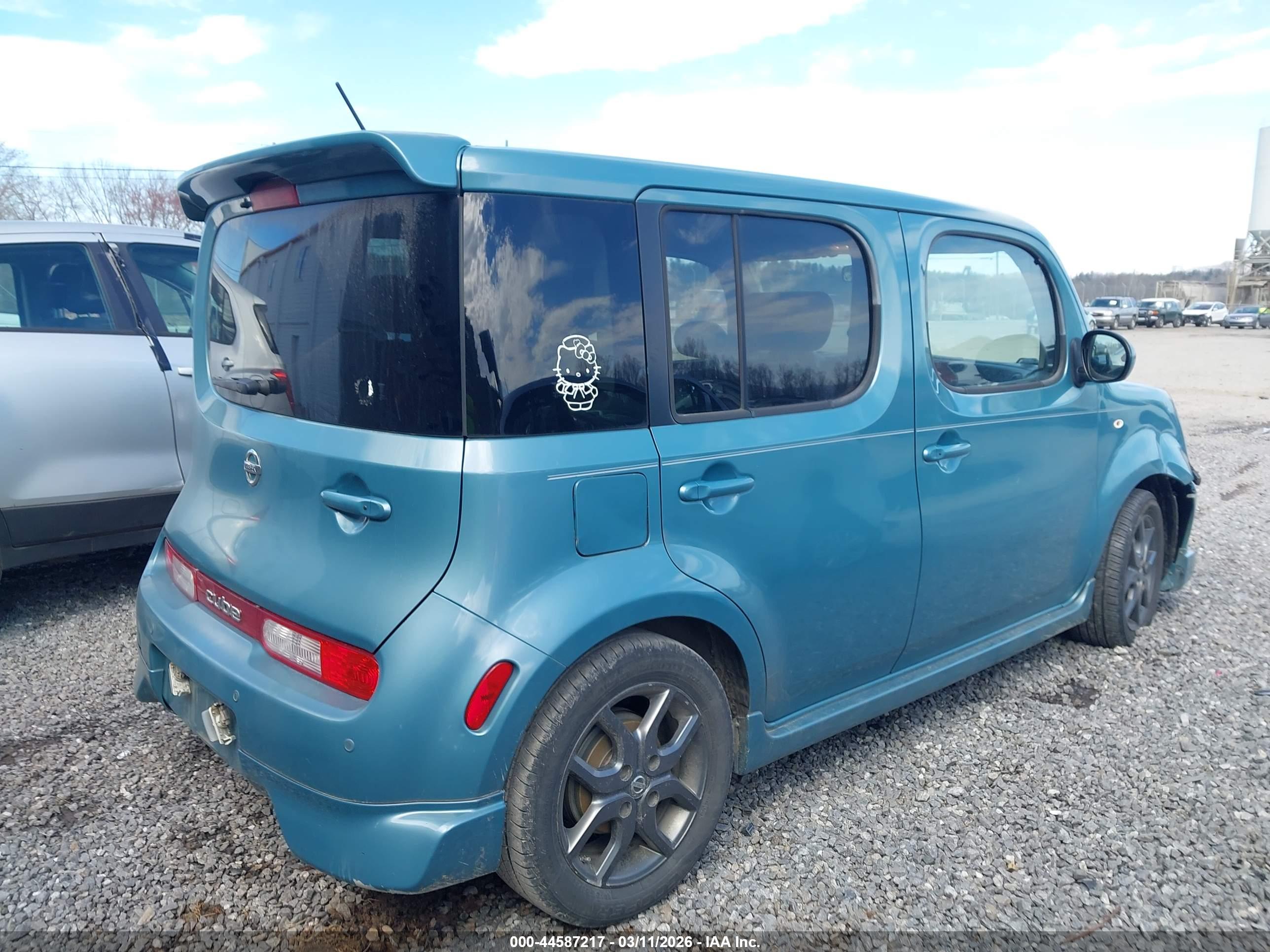 NISSAN CUBE image 4