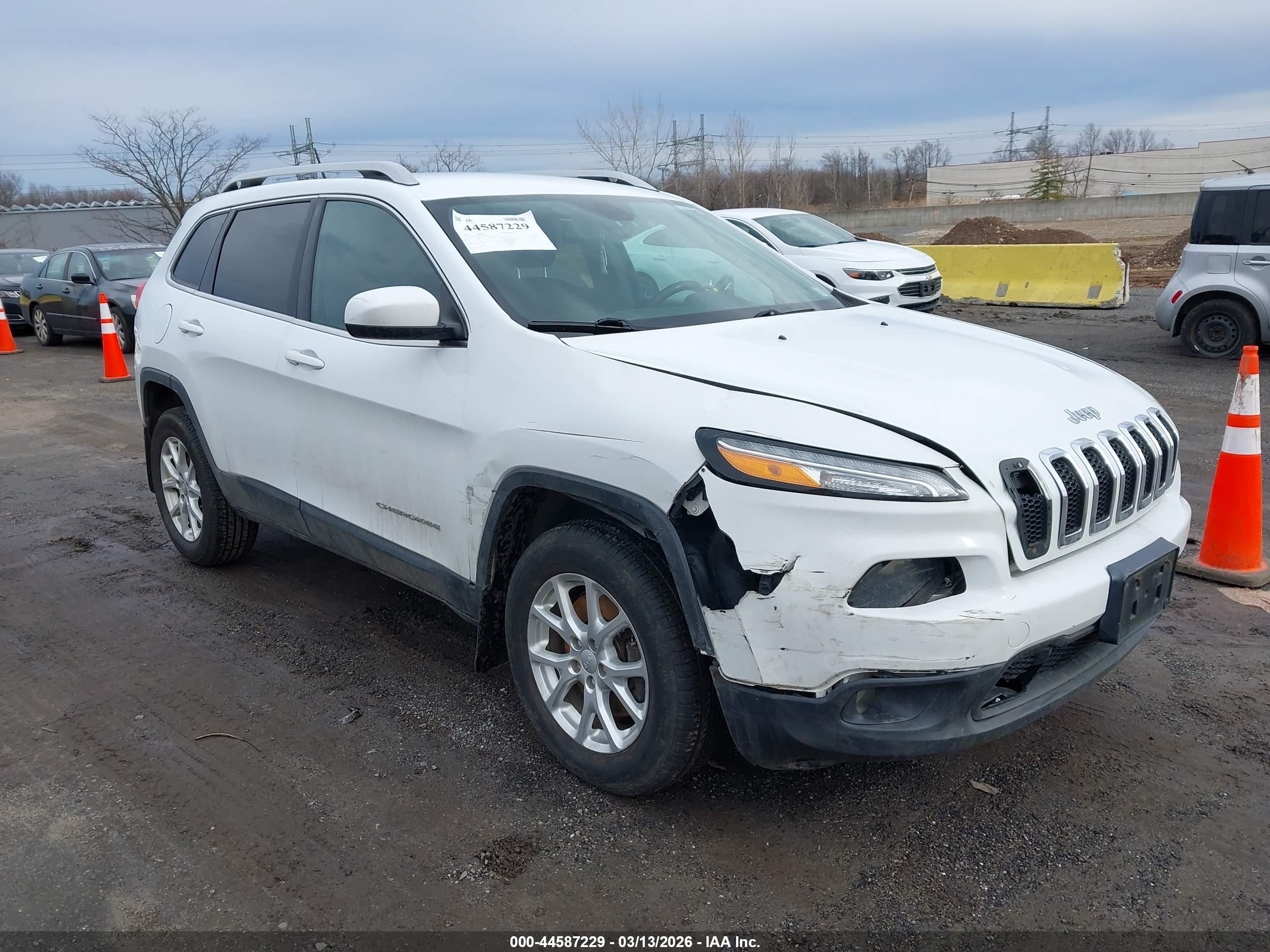 JEEP CHEROKEE image 6