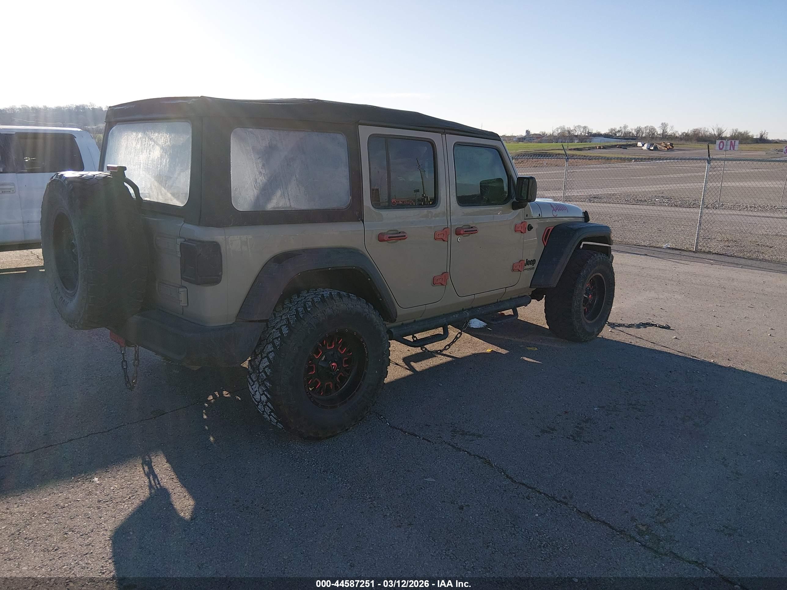 JEEP WRANGLER image 4