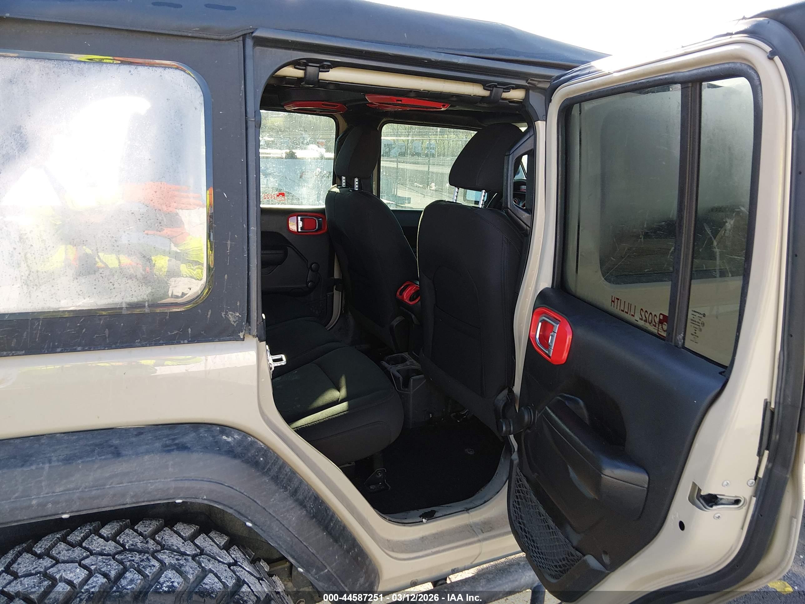 JEEP WRANGLER image 8