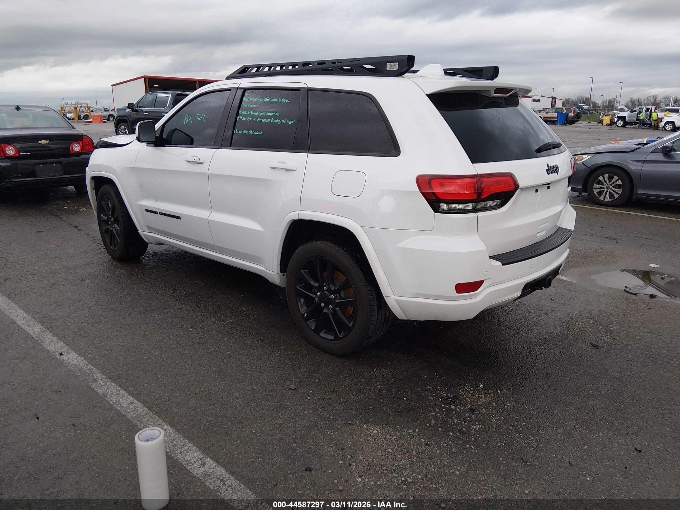 JEEP GRAND image 3