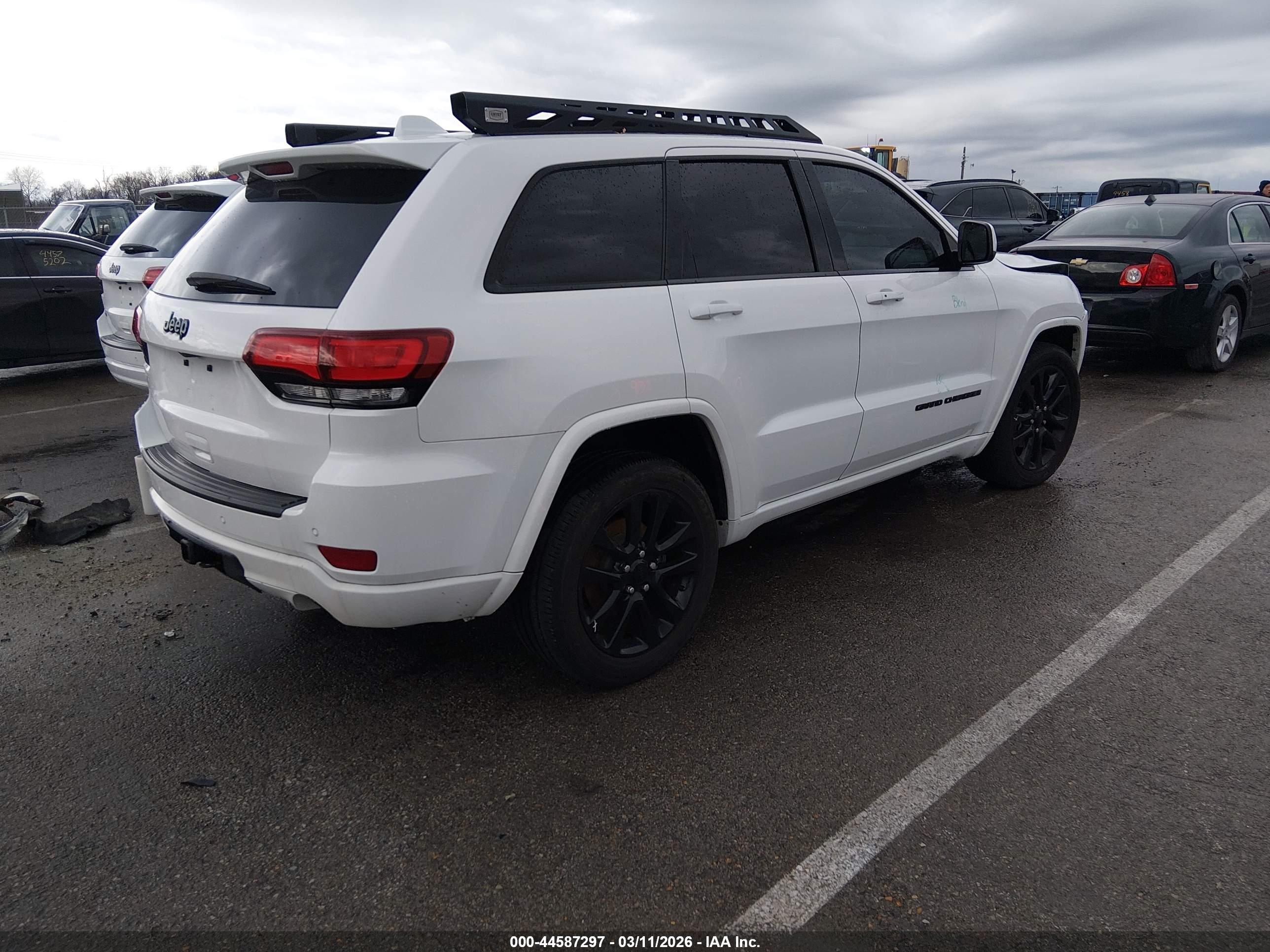 JEEP GRAND image 4