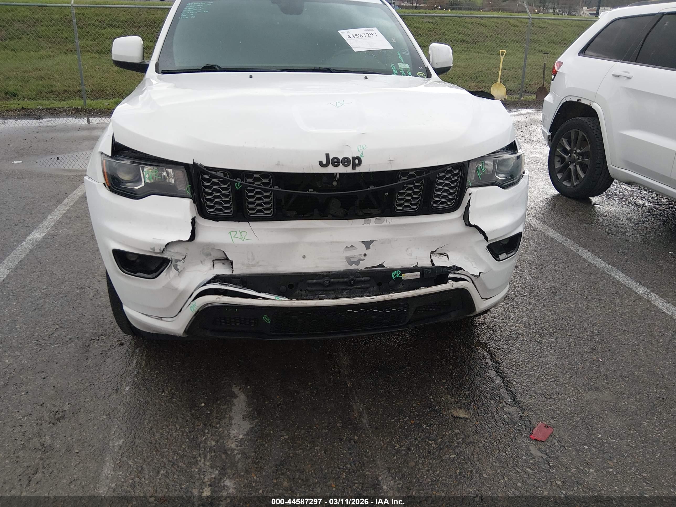 JEEP GRAND image 6