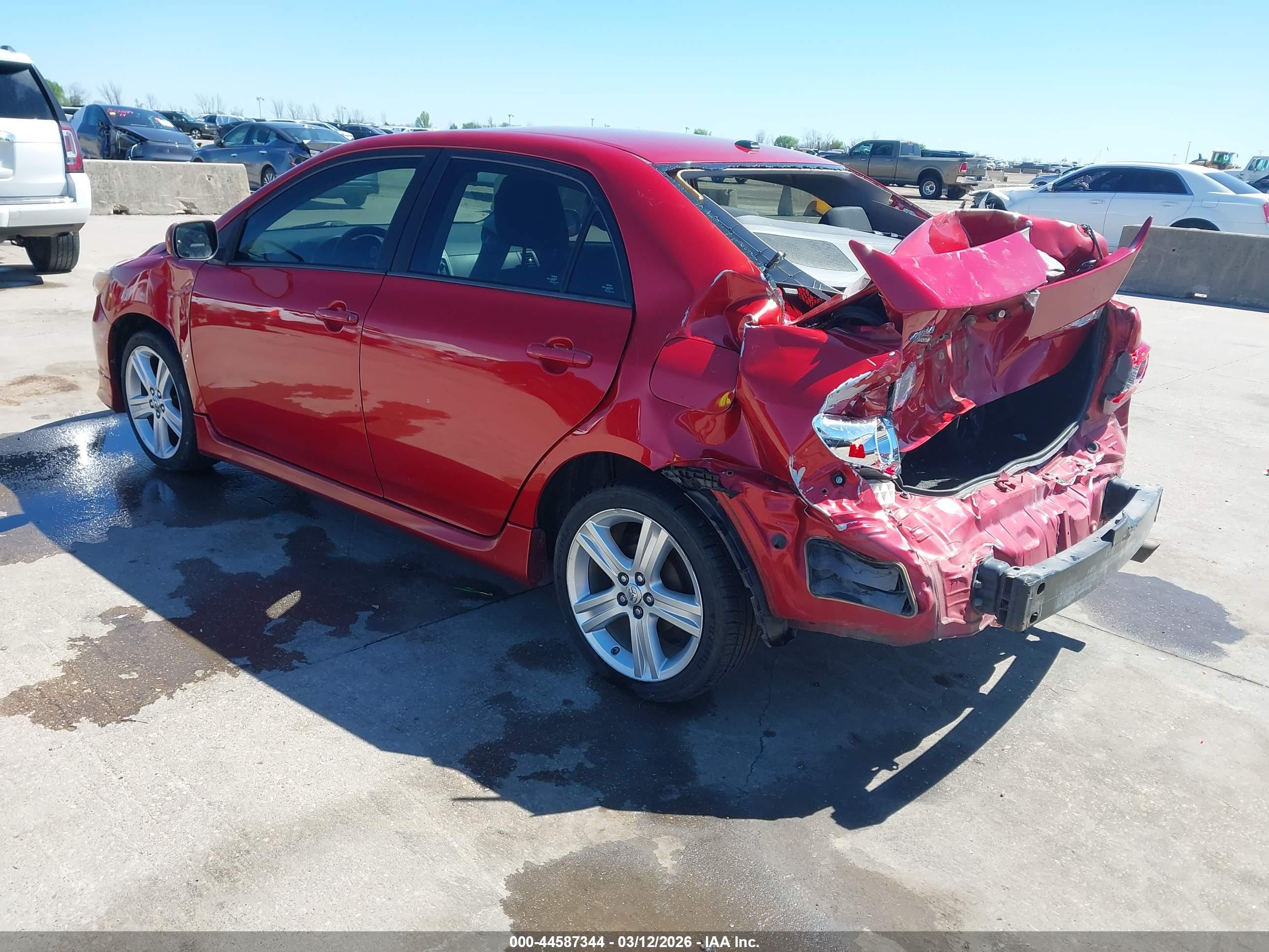TOYOTA COROLLA image 3