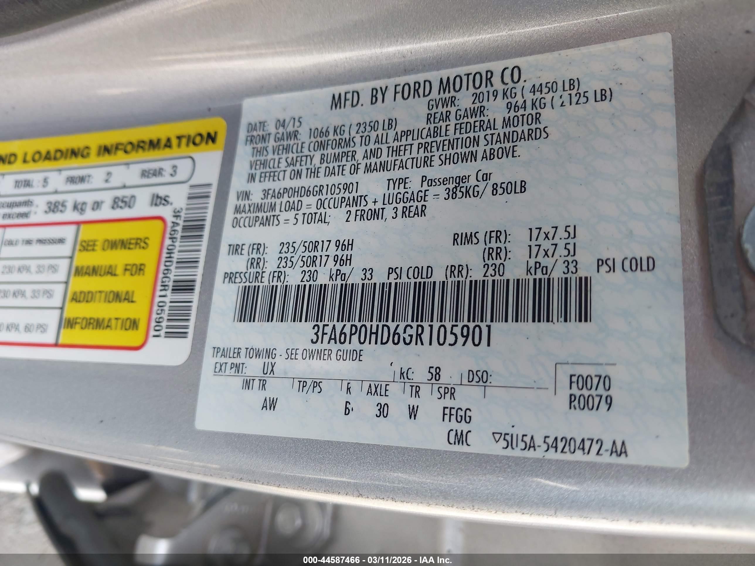 FORD FUSION image 9