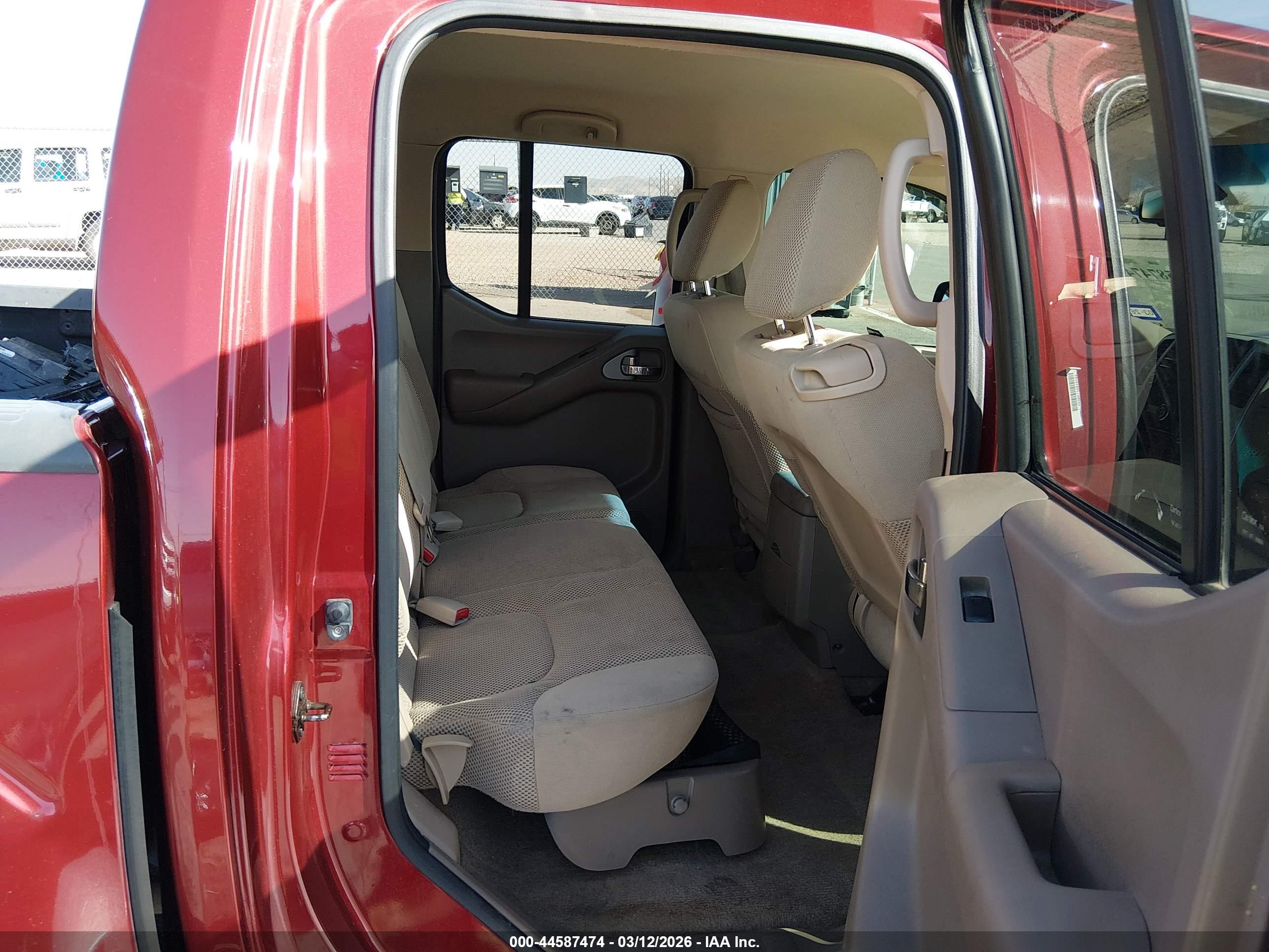 NISSAN FRONTIER image 8