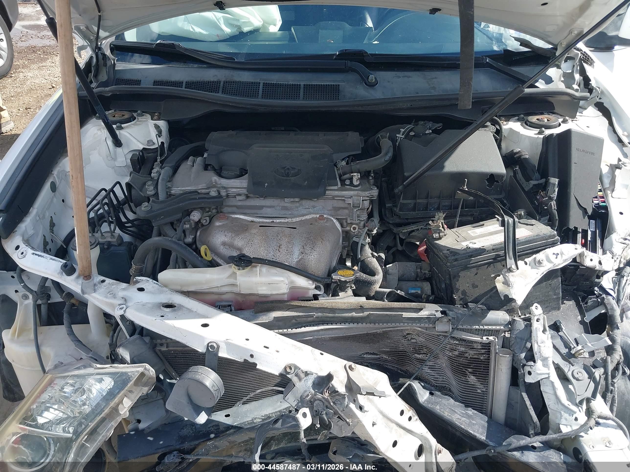 TOYOTA CAMRY image 10