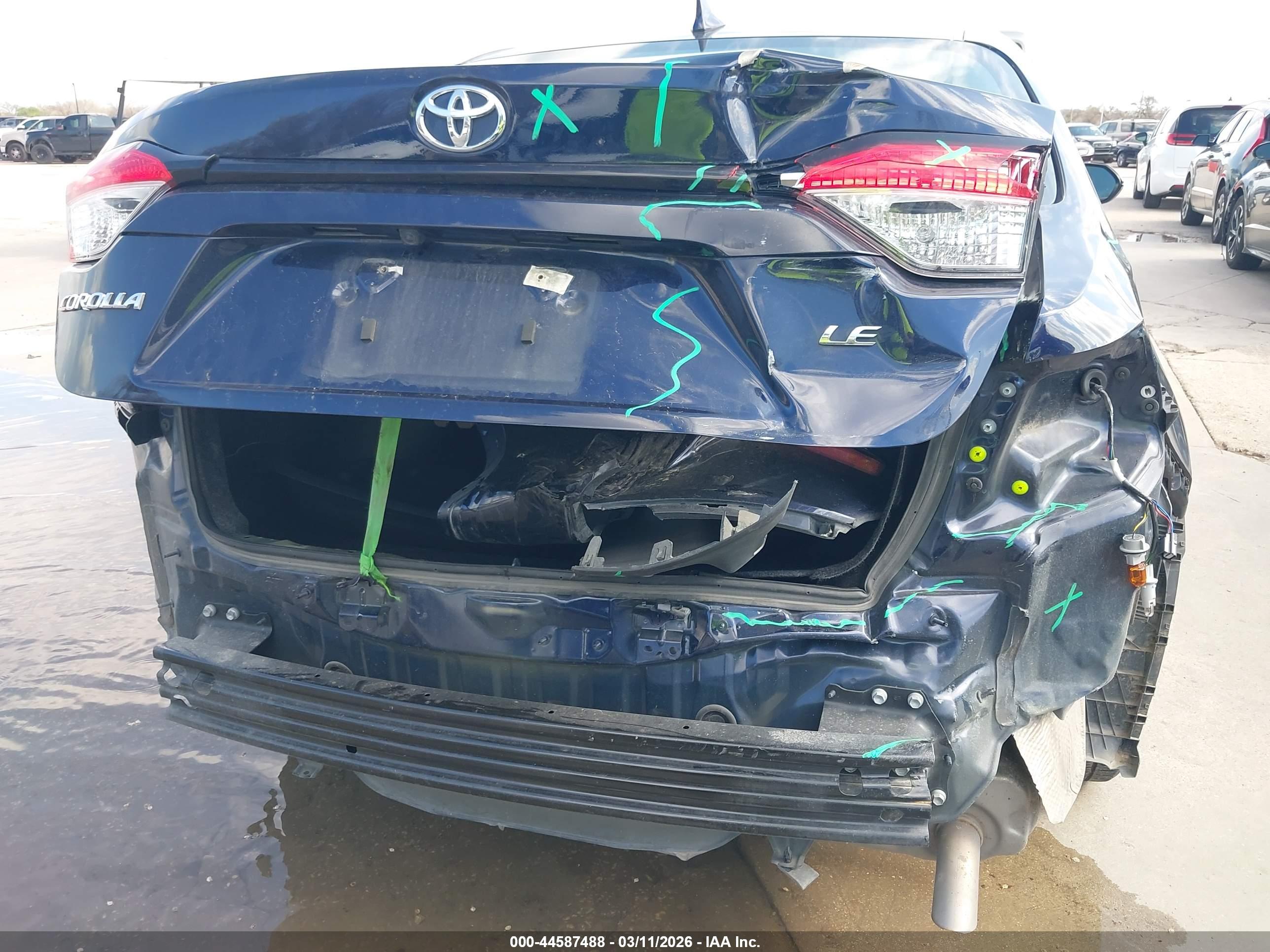 TOYOTA COROLLA image 6