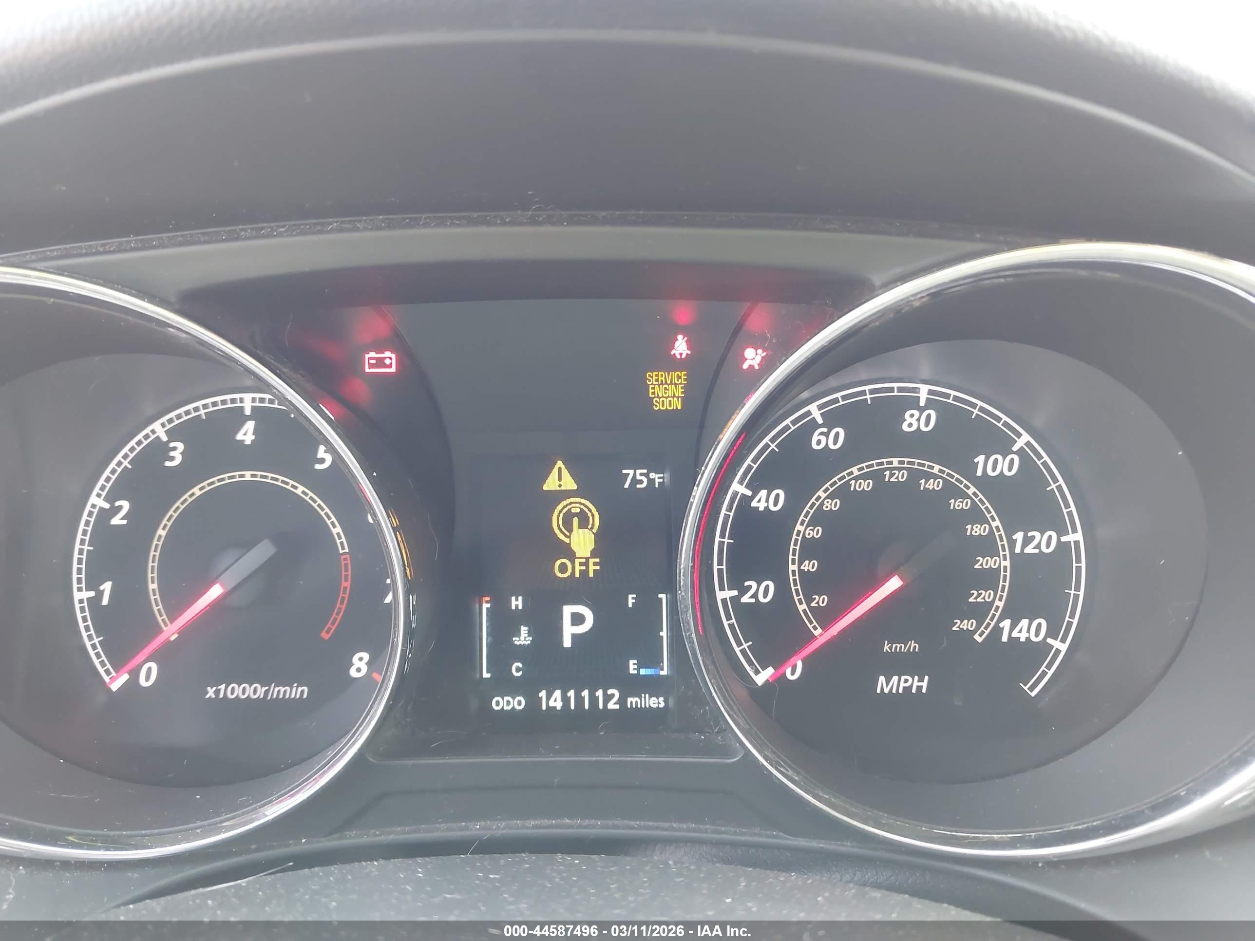 MITSUBISHI OUTLANDER image 7