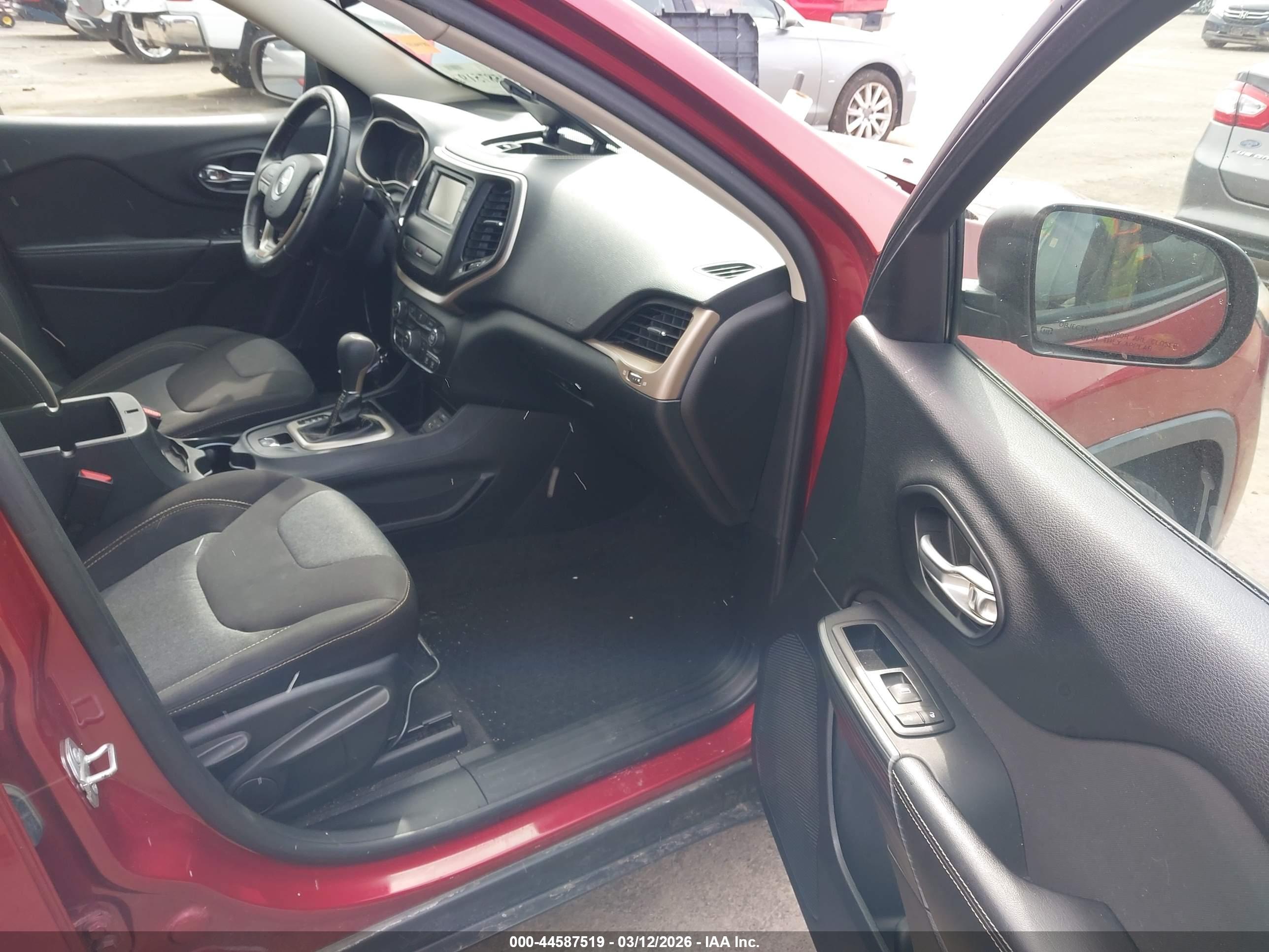 JEEP CHEROKEE image 5