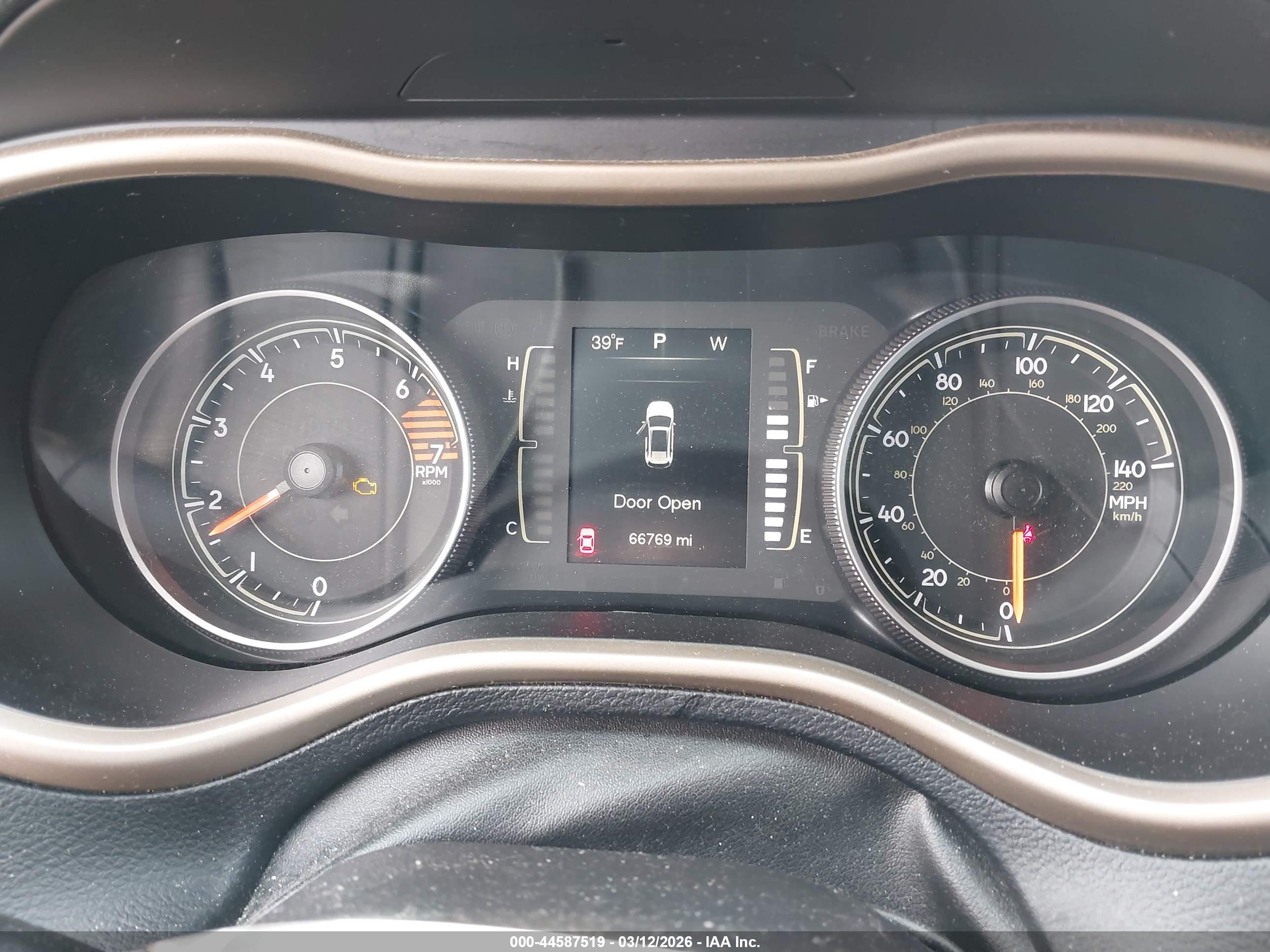 JEEP CHEROKEE image 7