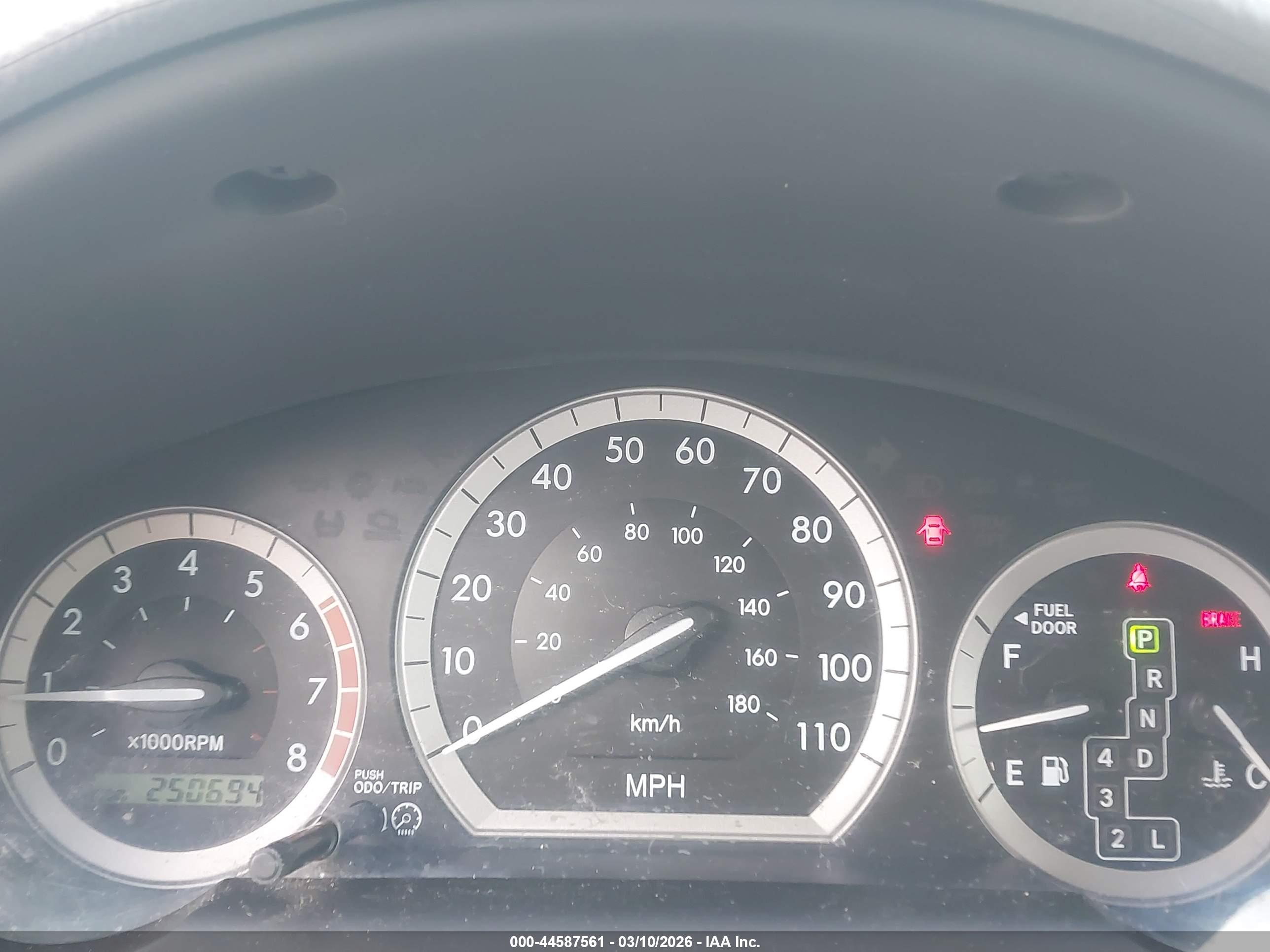 TOYOTA SIENNA image 7