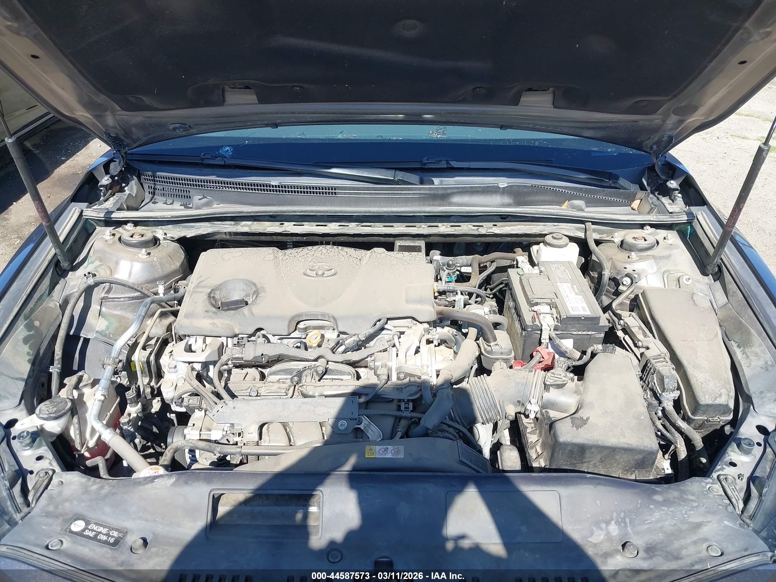 TOYOTA CAMRY image 10