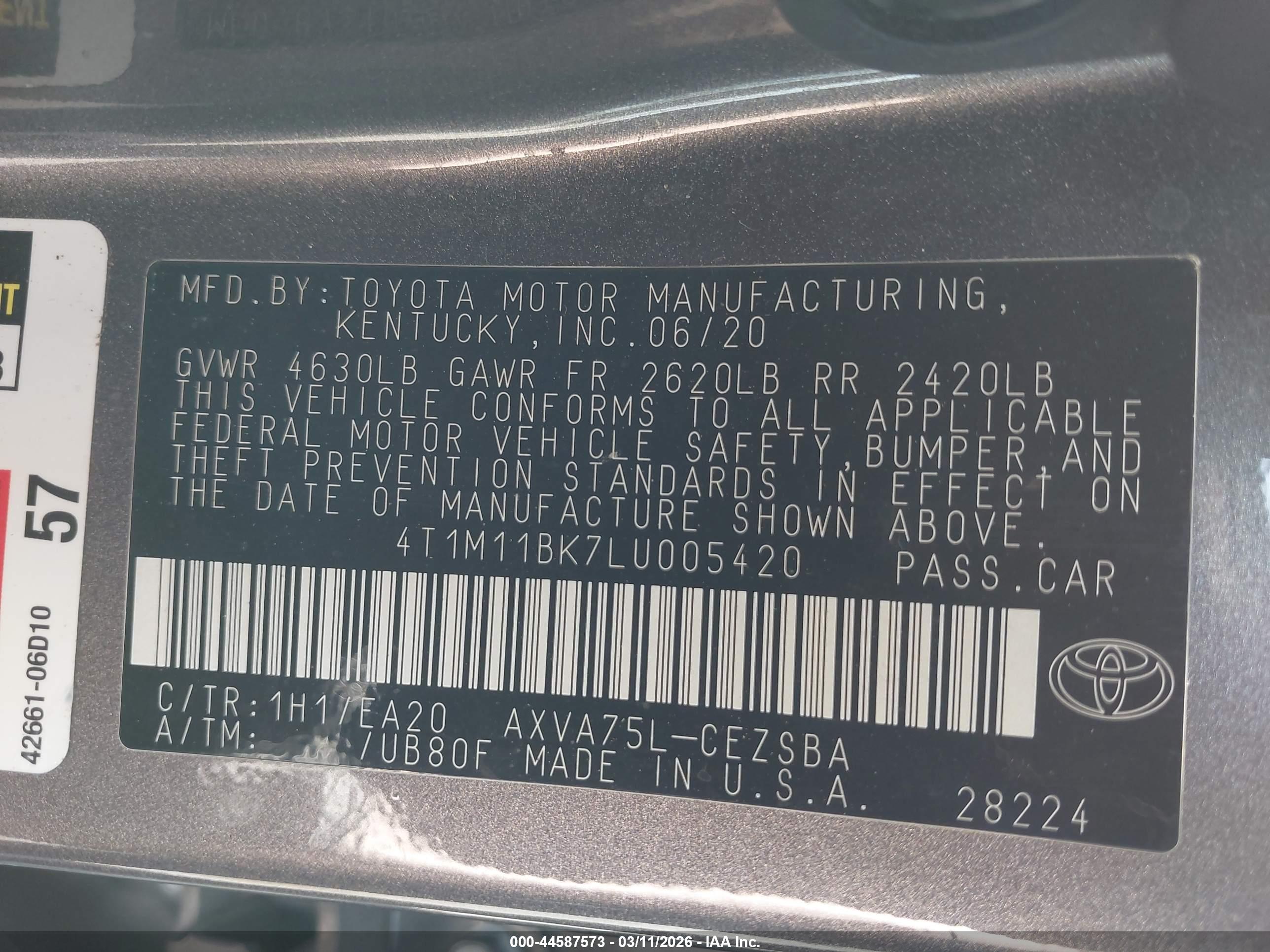 TOYOTA CAMRY image 9