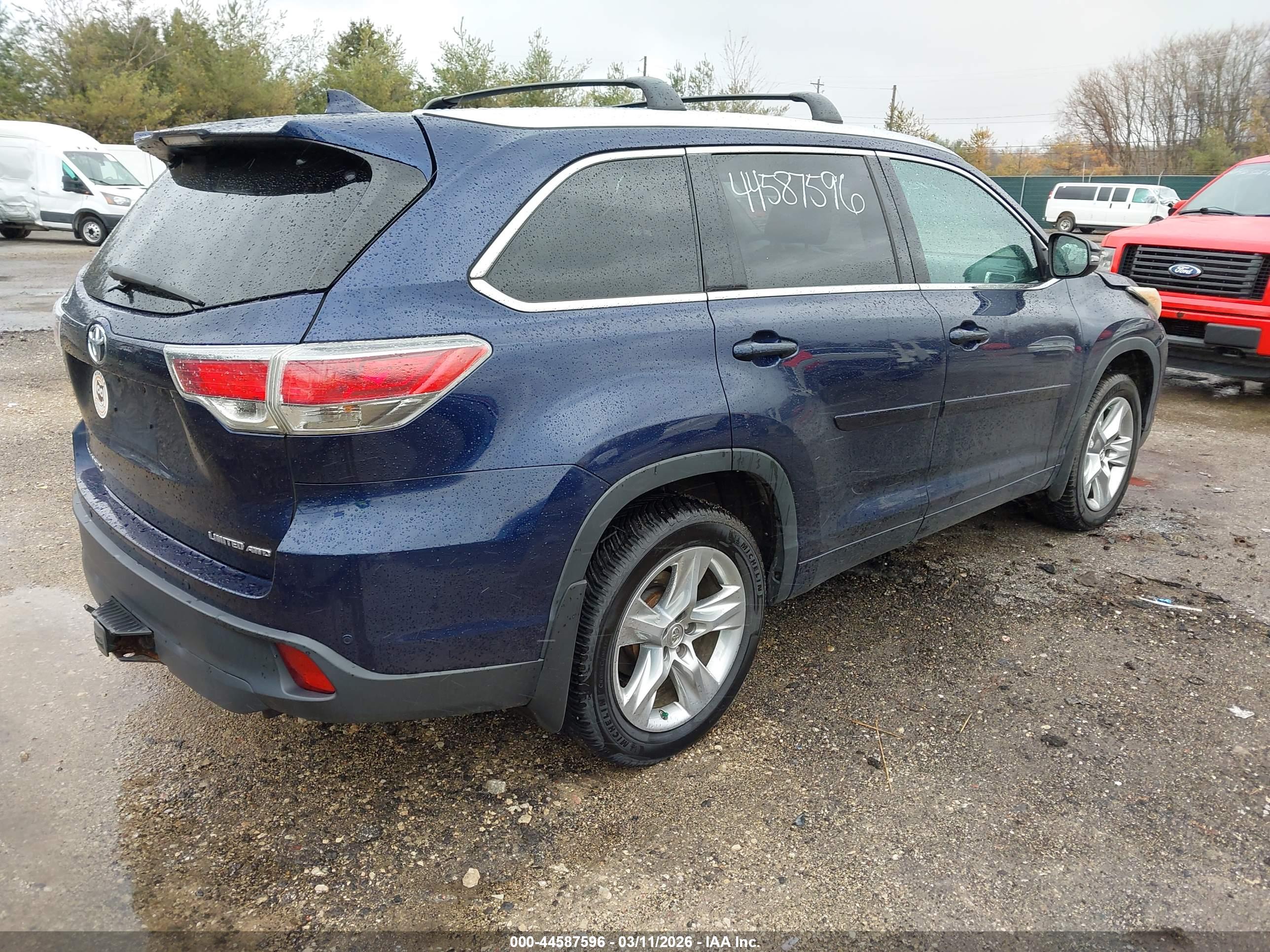 TOYOTA HIGHLANDER image 4