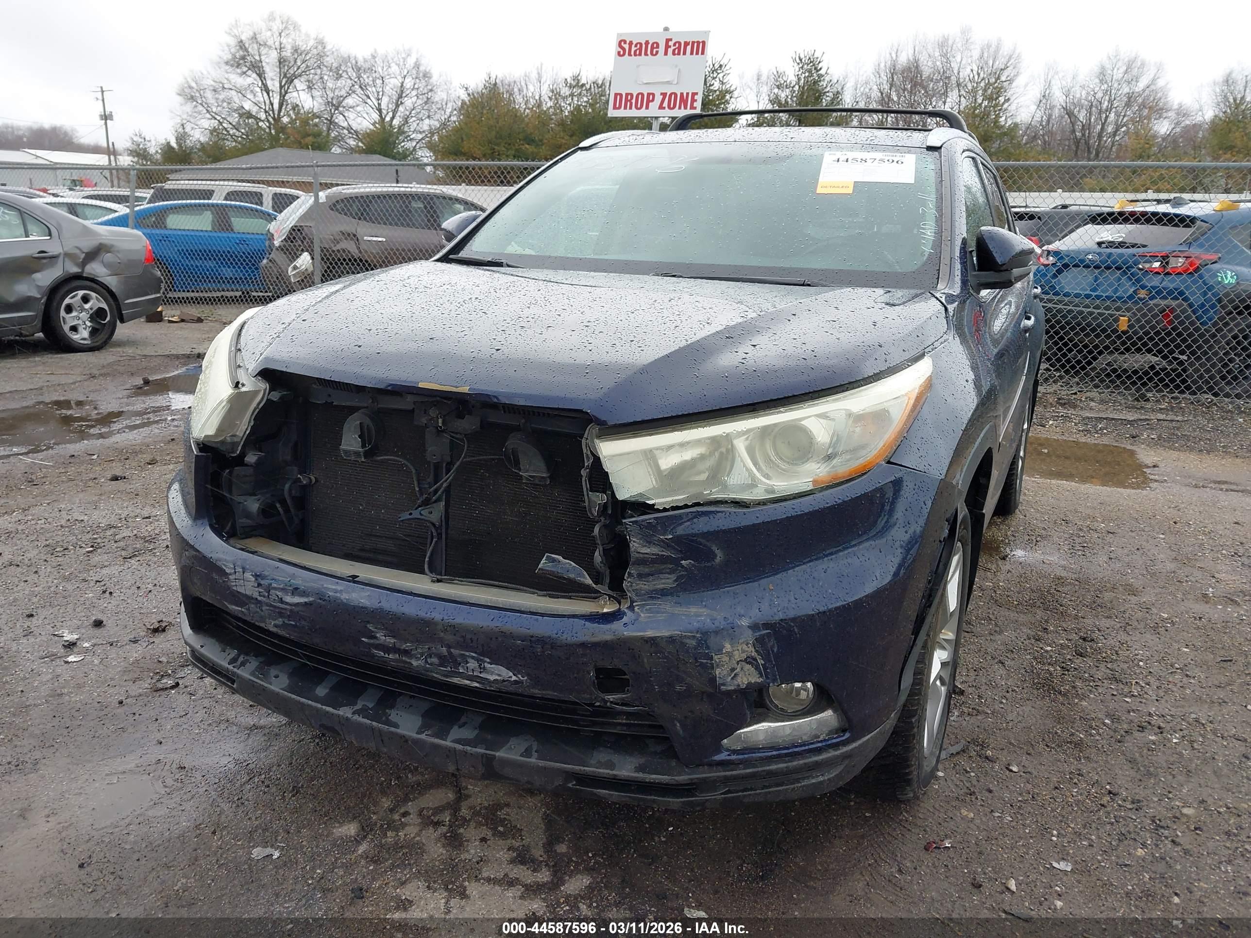 TOYOTA HIGHLANDER image 6