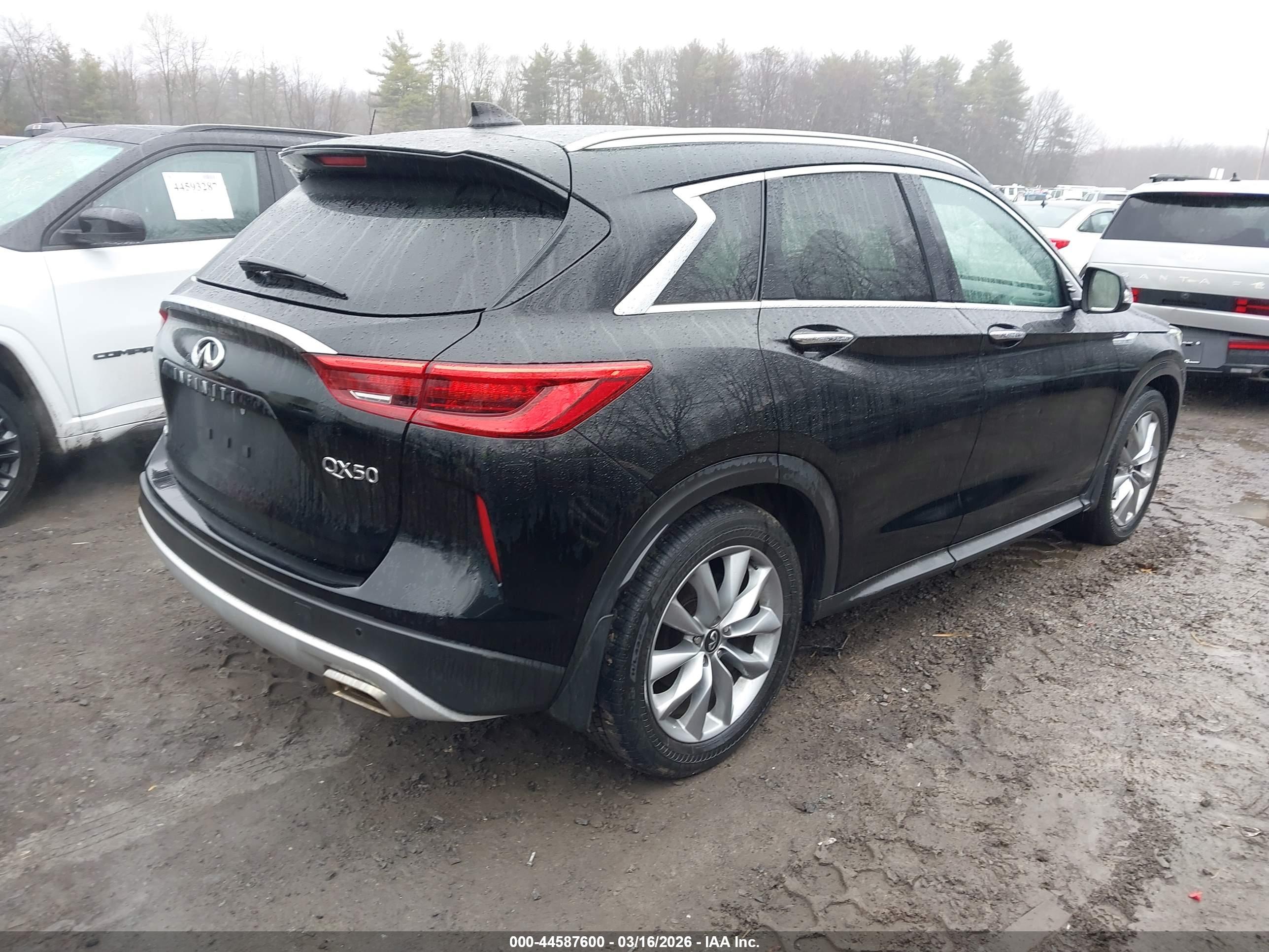 INFINITI QX50 image 4