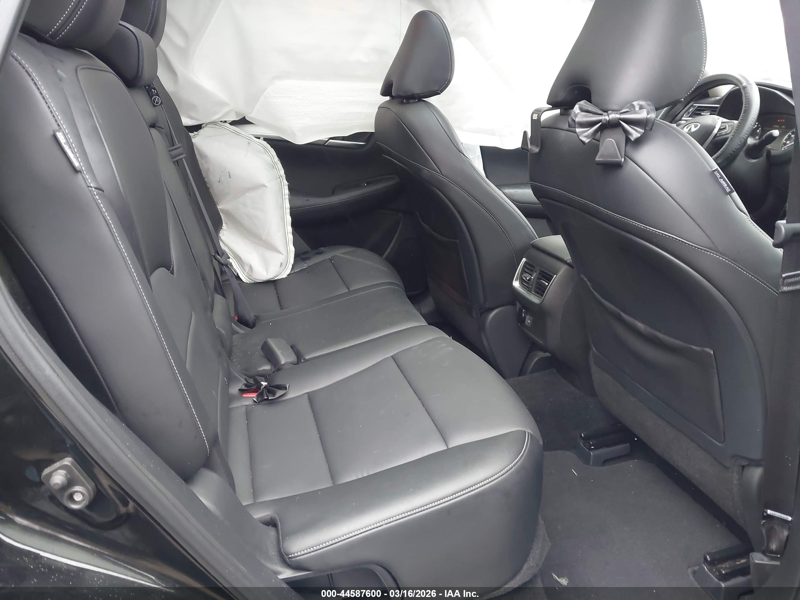 INFINITI QX50 image 8