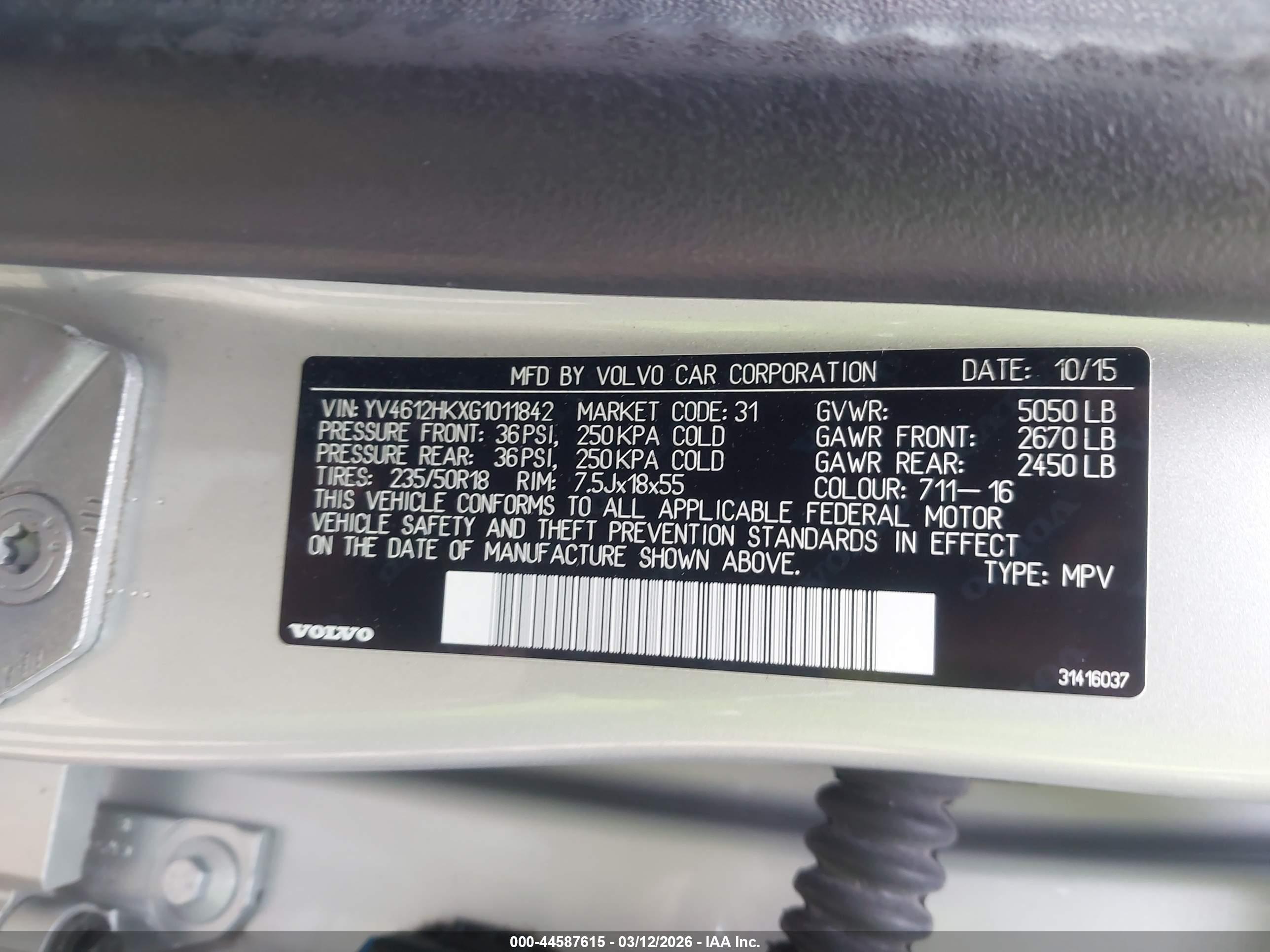 VOLVO V60 image 9