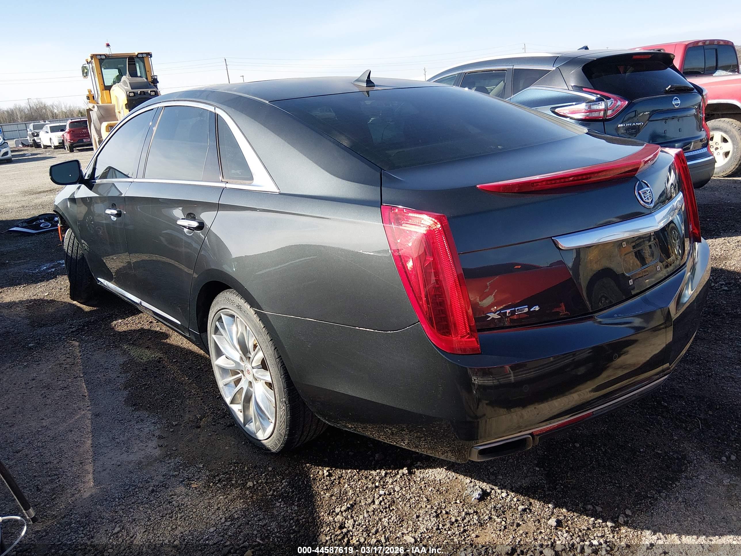 CADILLAC XTS image 3