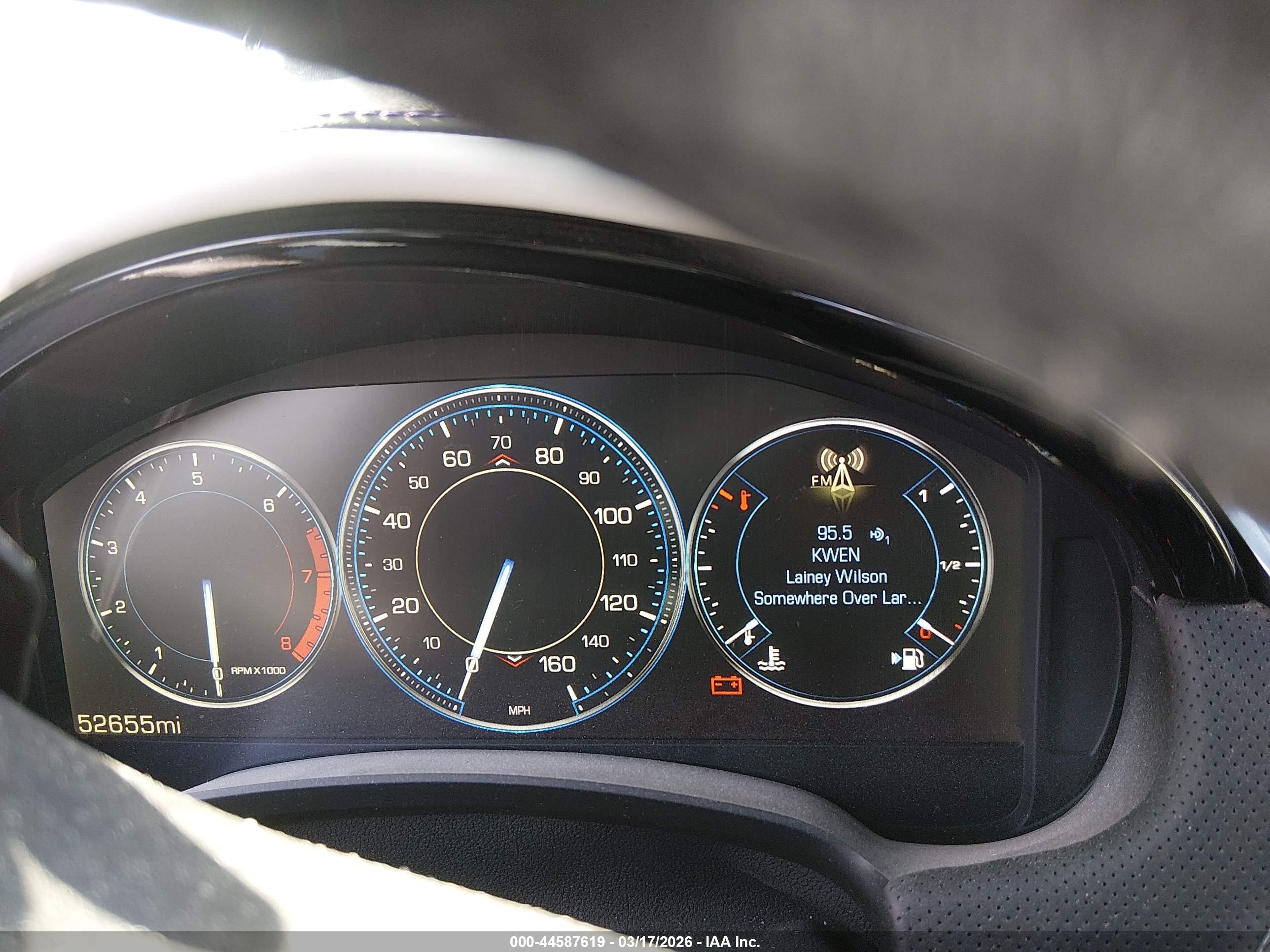 CADILLAC XTS image 7
