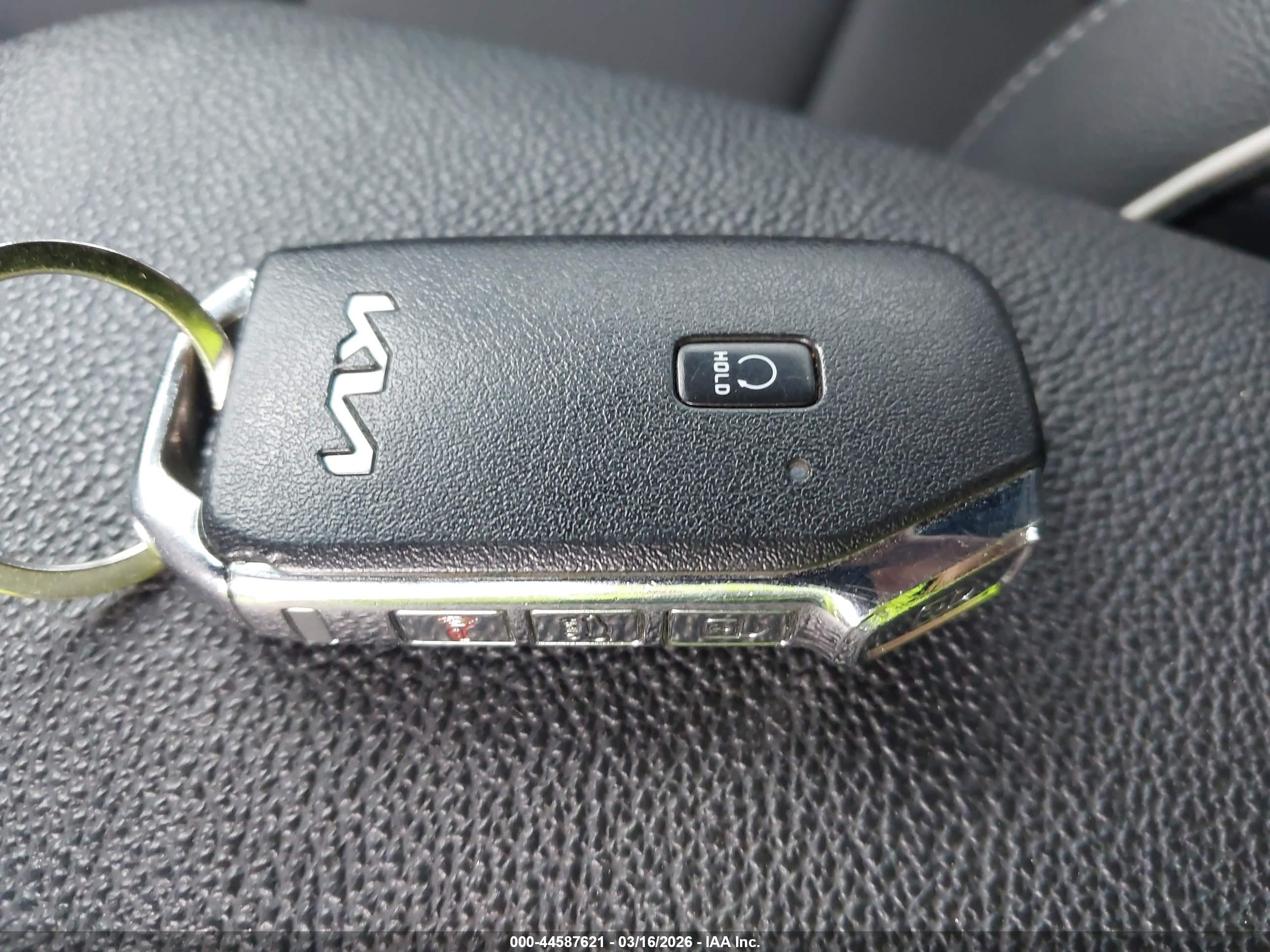 KIA FORTE image 11
