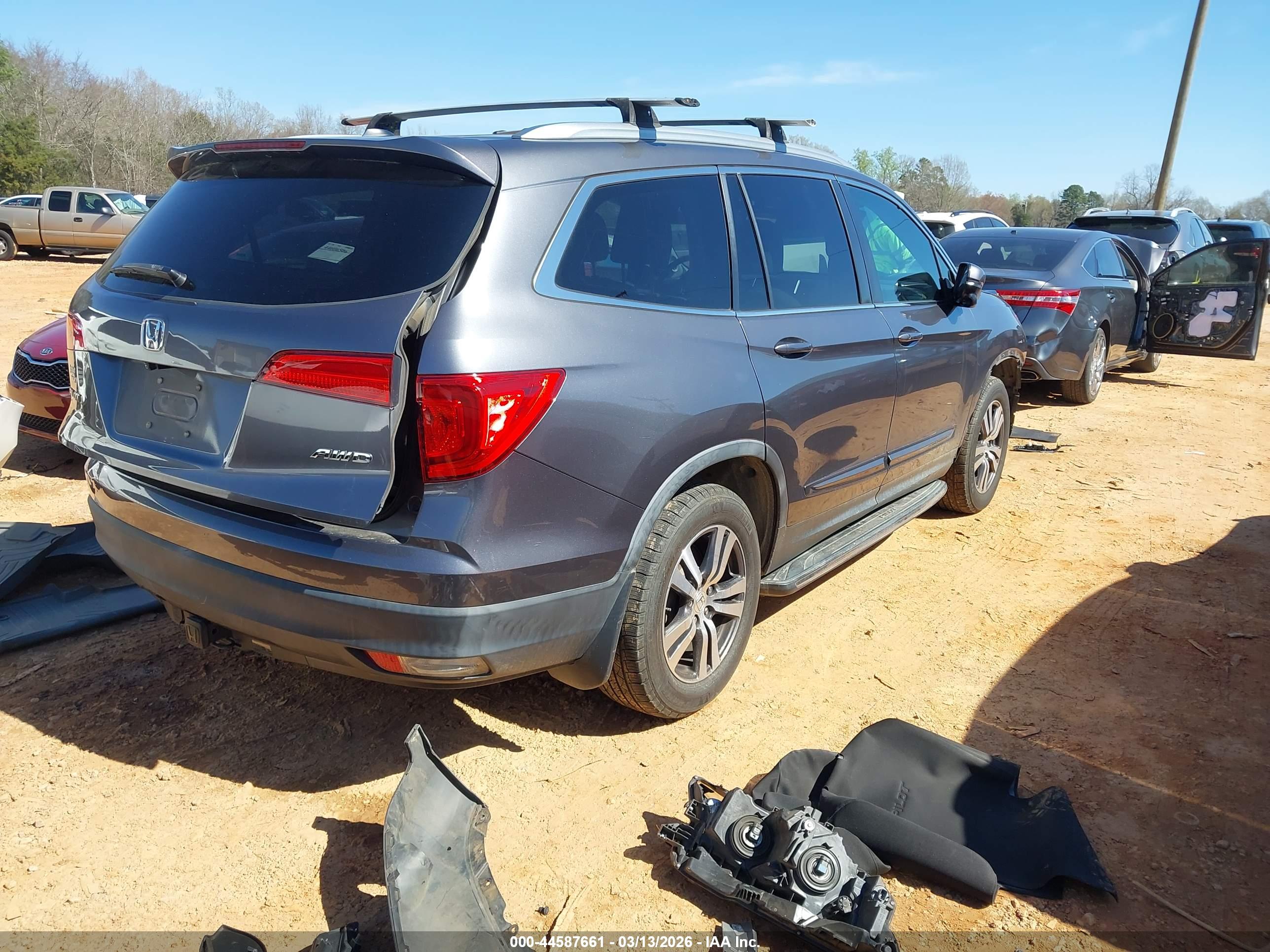 HONDA PILOT image 4
