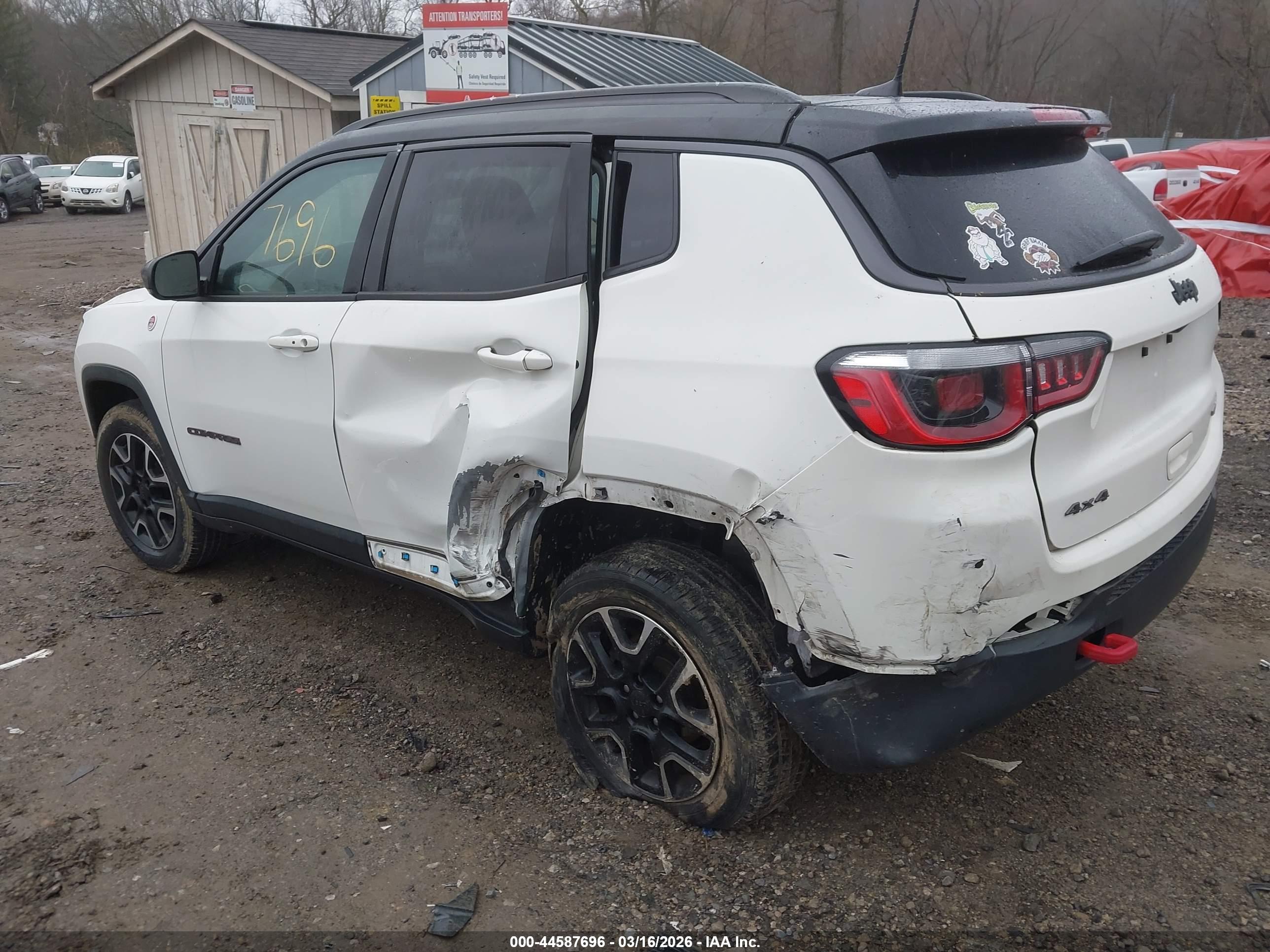 JEEP COMPASS image 3