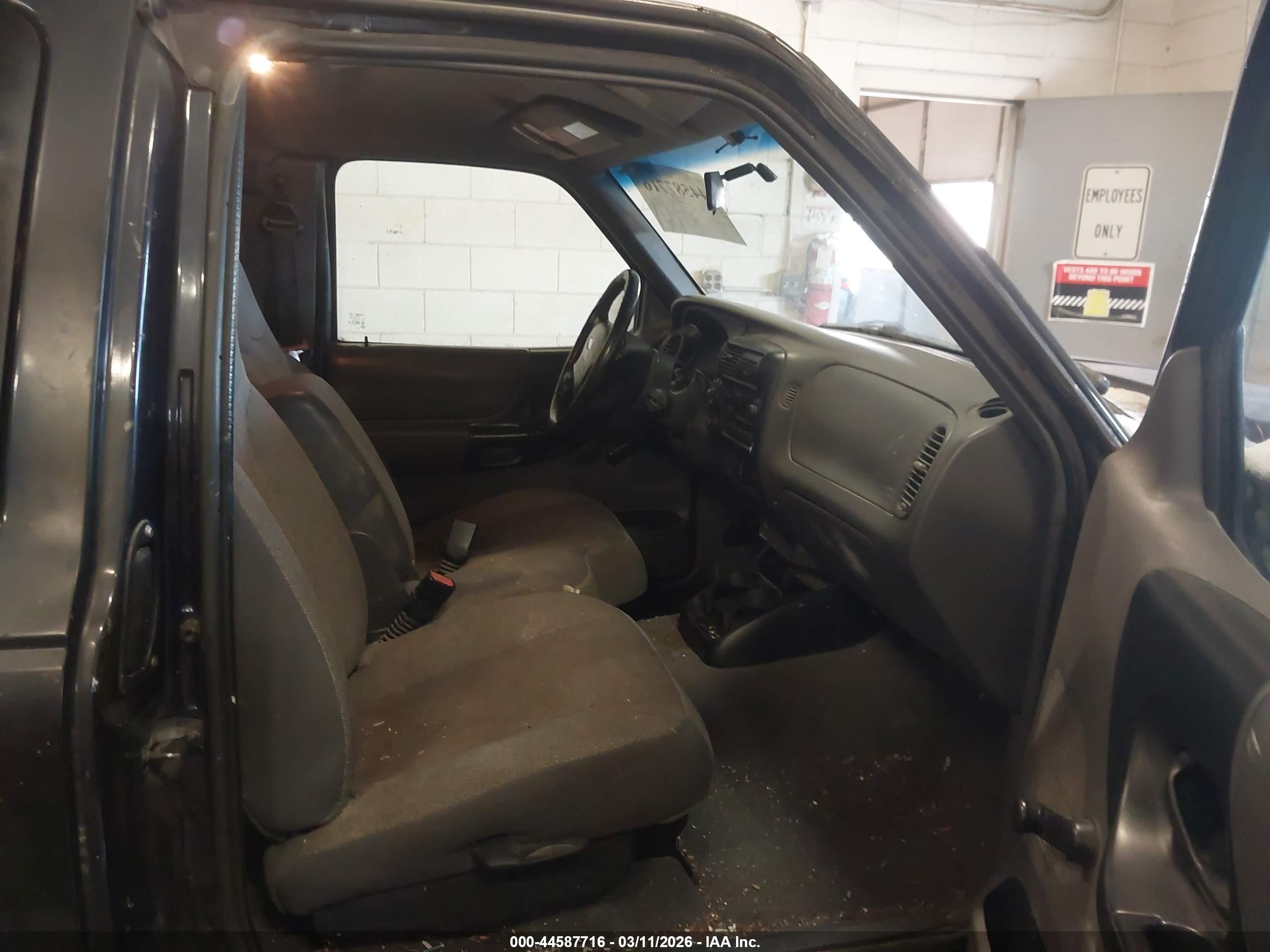 FORD RANGER image 5