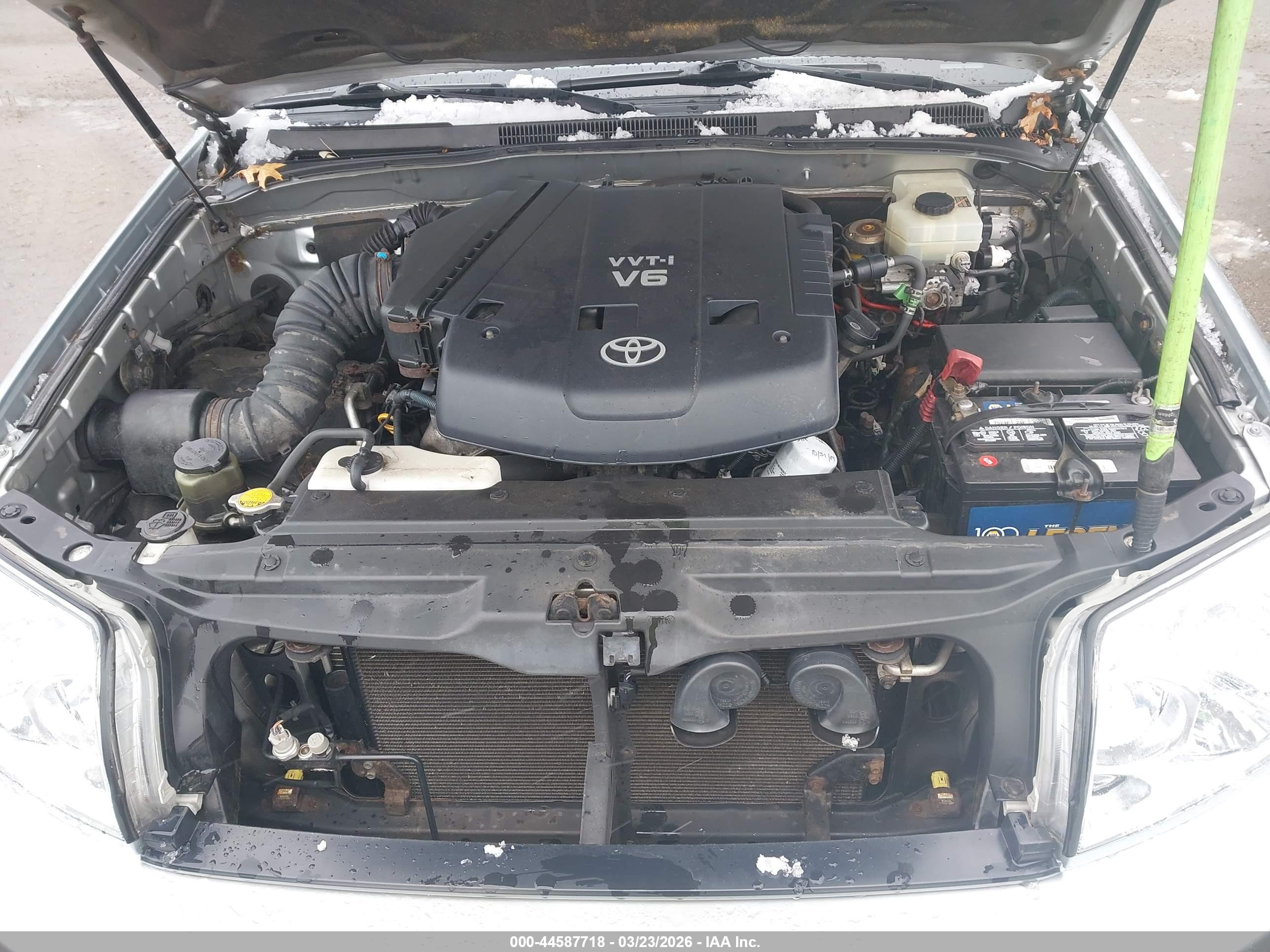 TOYOTA 4RUNNER image 10