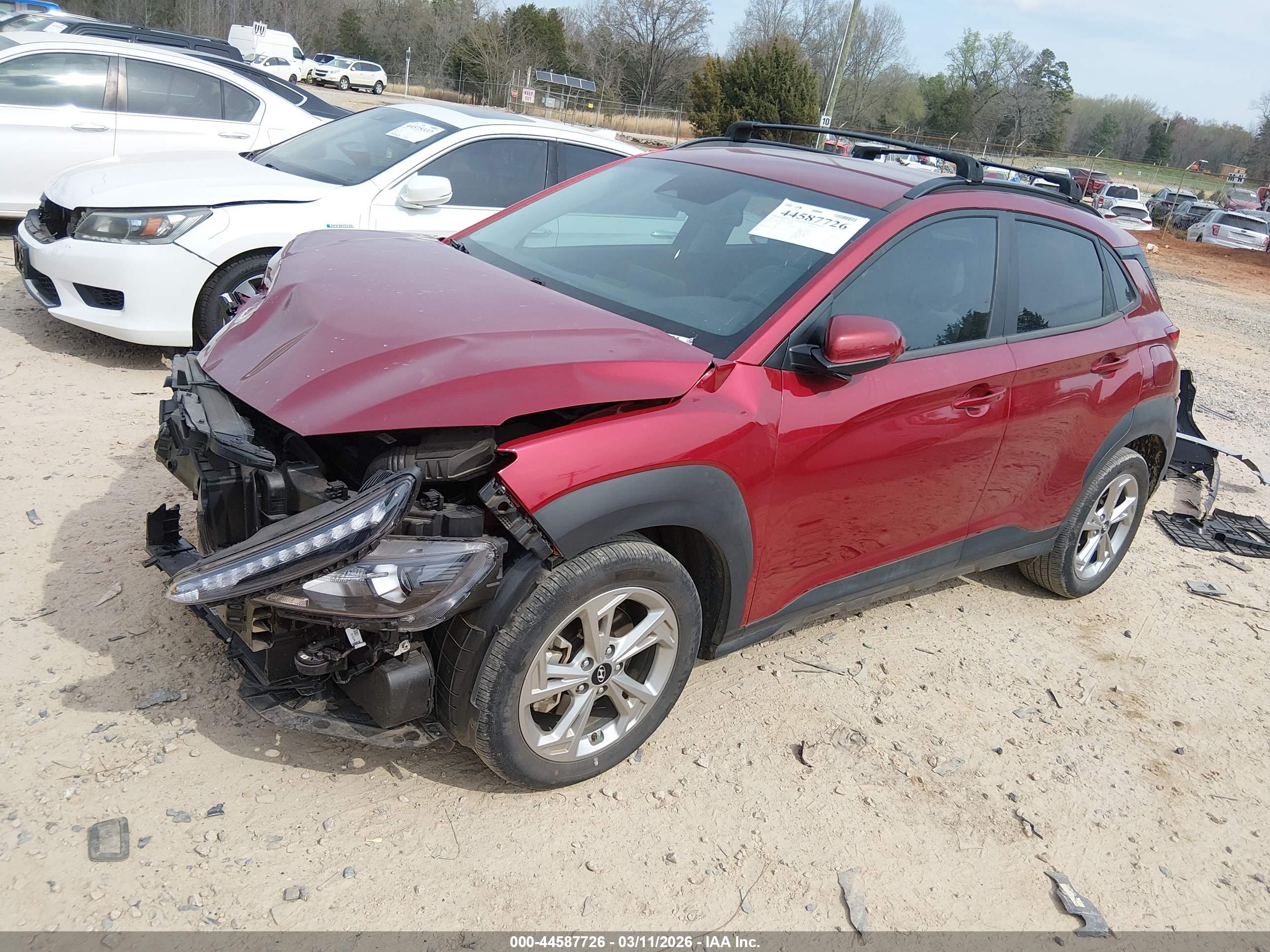 HYUNDAI KONA image 2