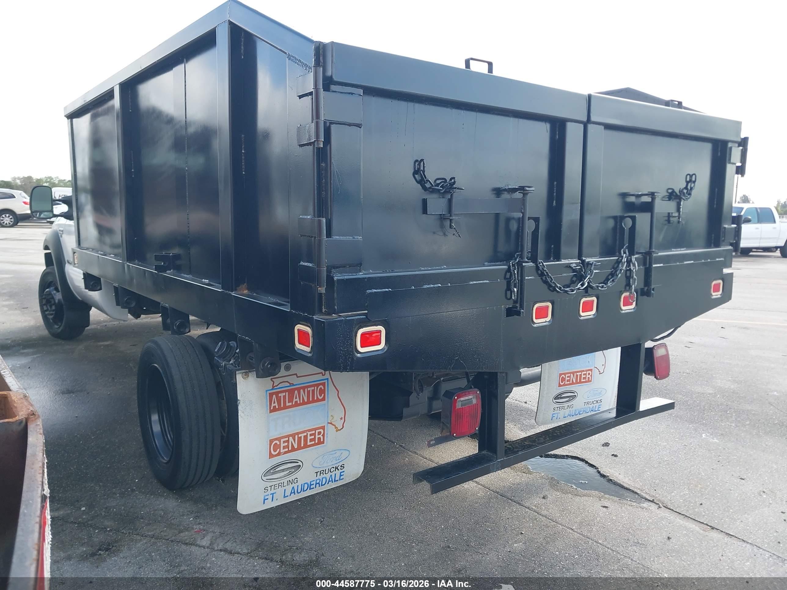 FORD F-550 image 3