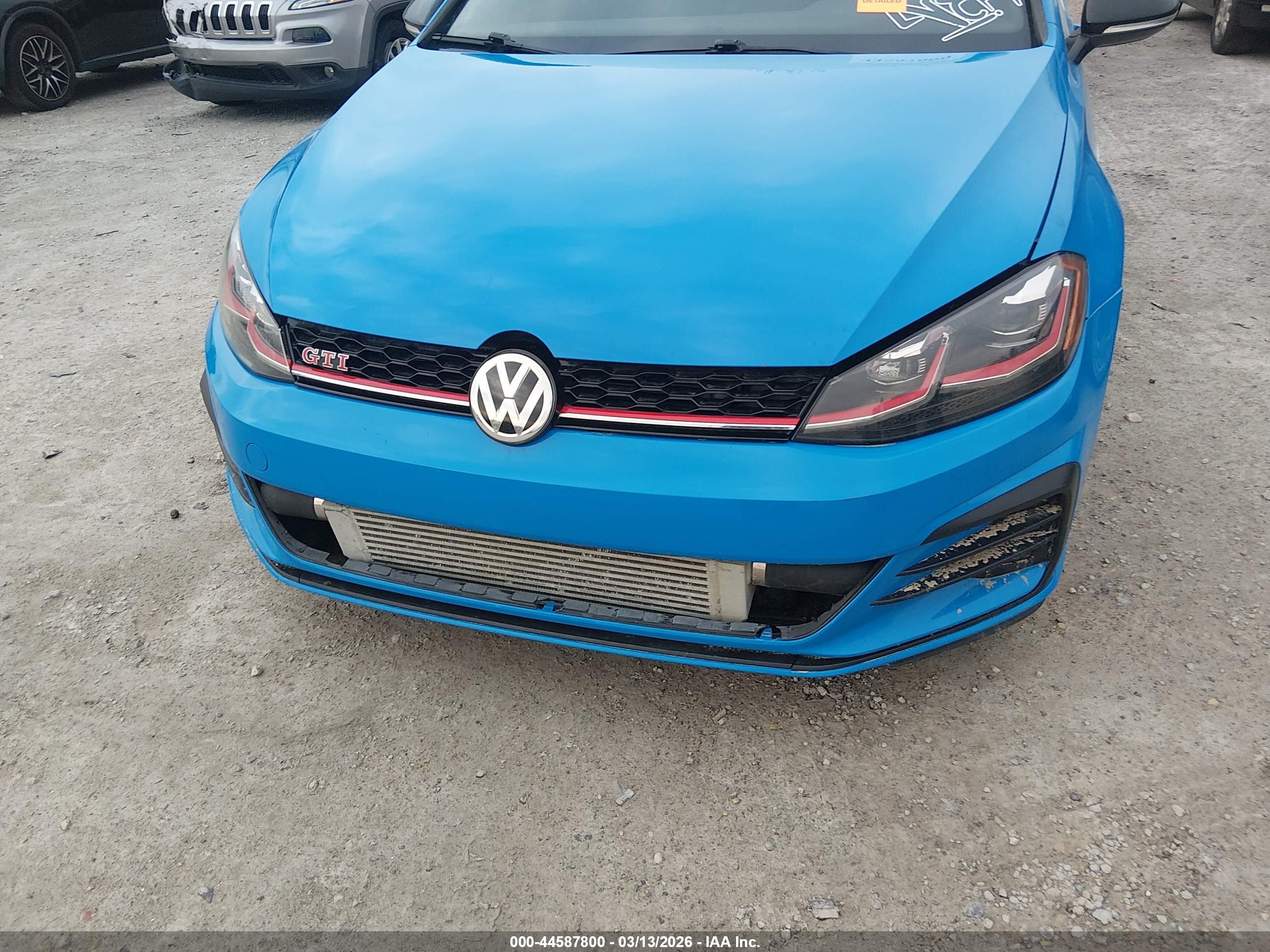 VOLKSWAGEN GOLF image 6