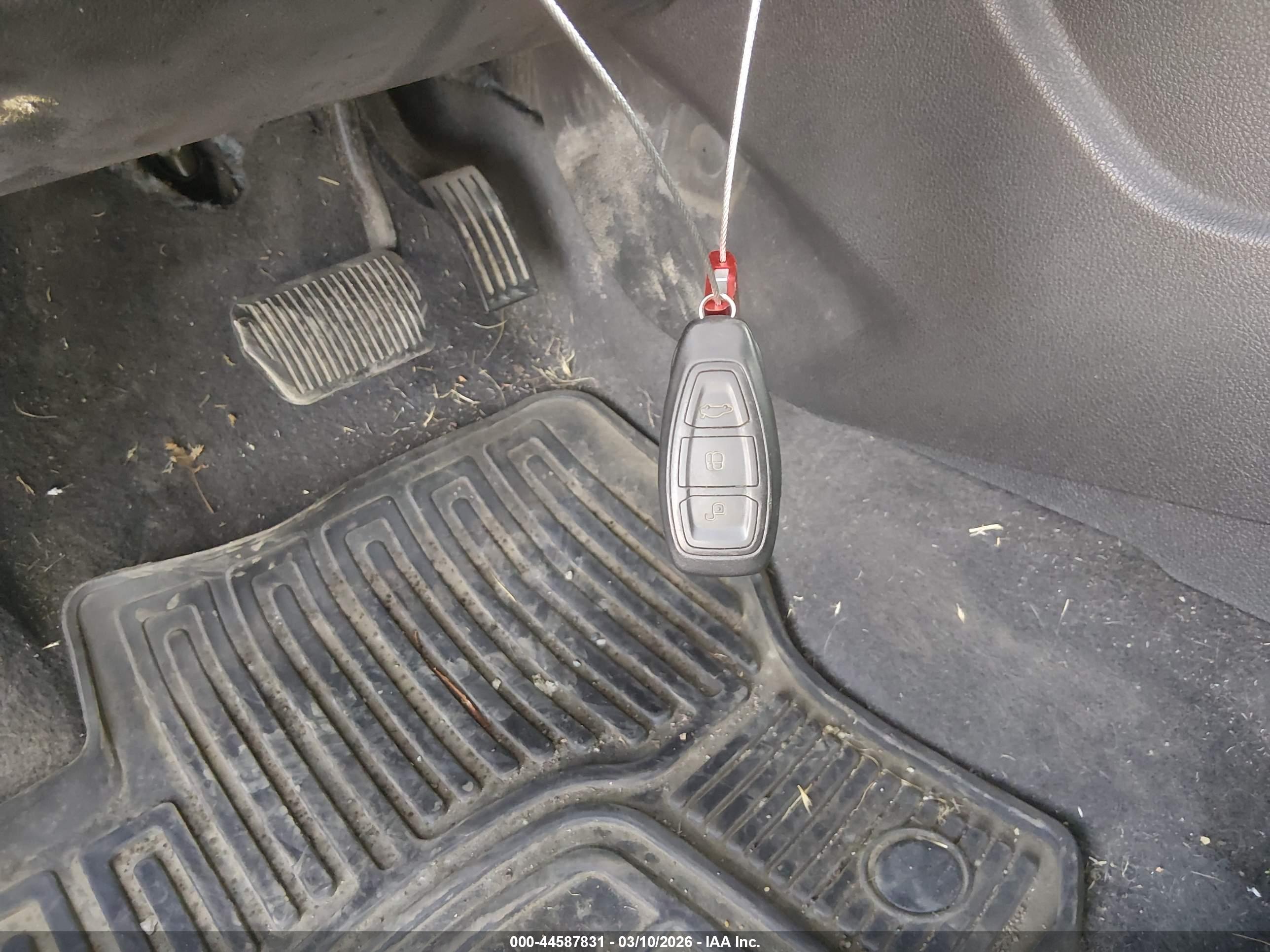 FORD FOCUS image 11