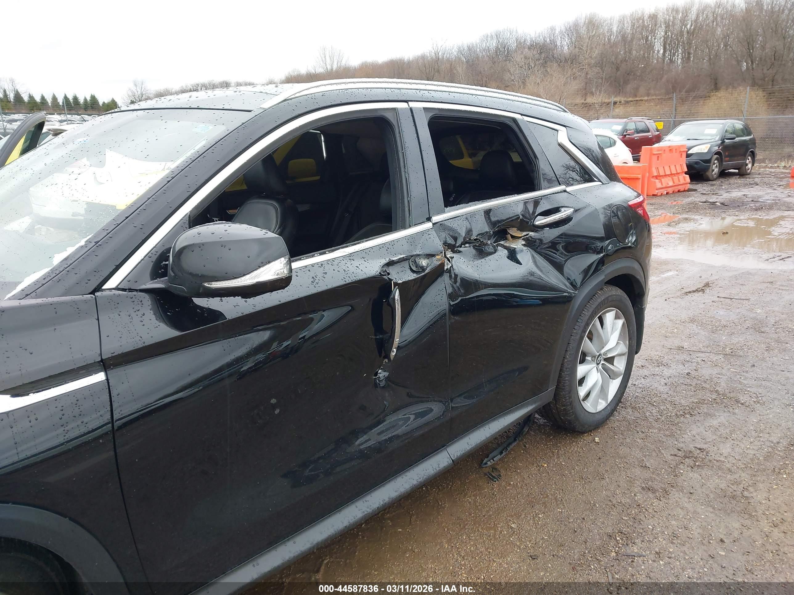 INFINITI QX50 image 6