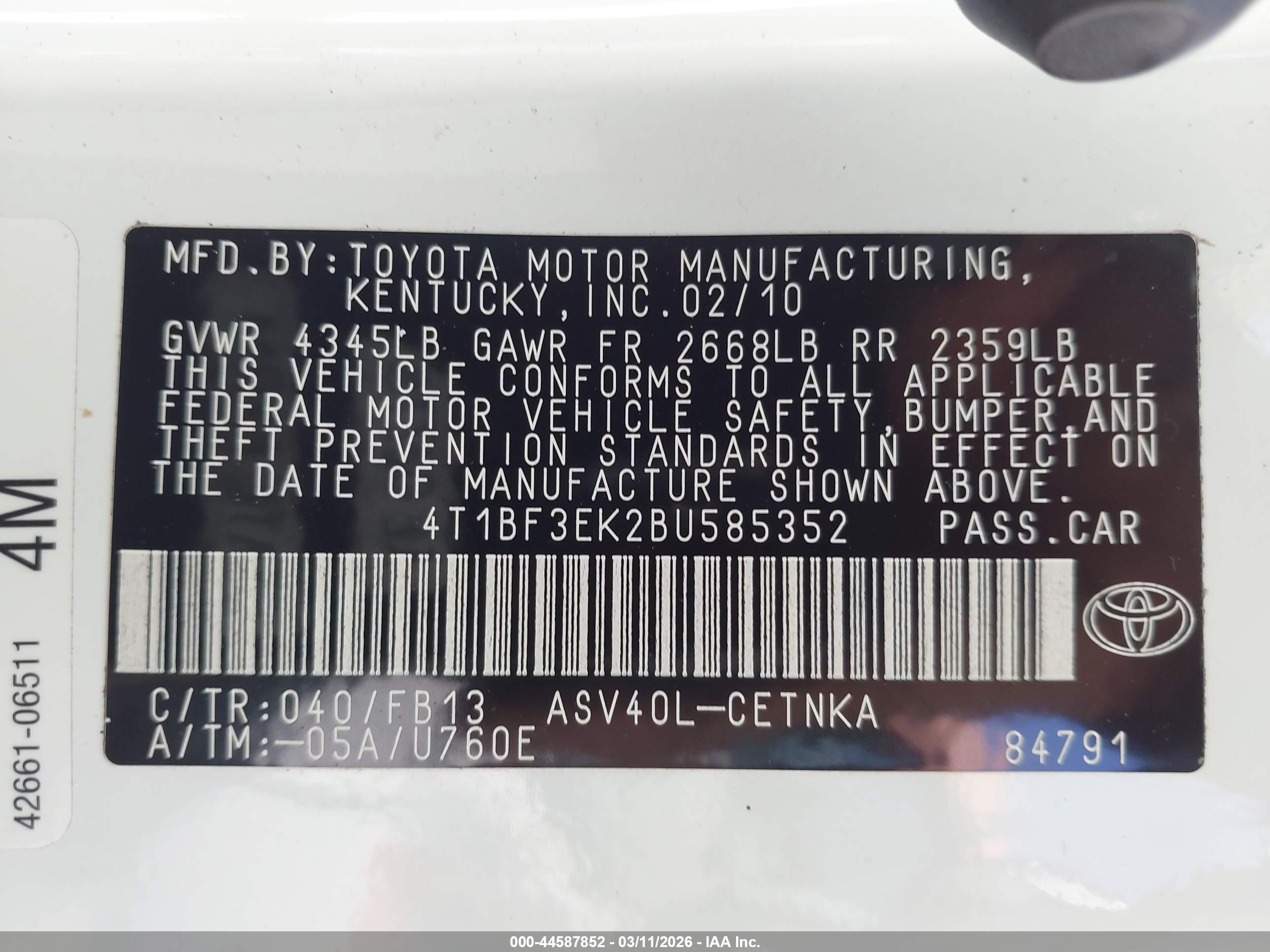 TOYOTA CAMRY image 9