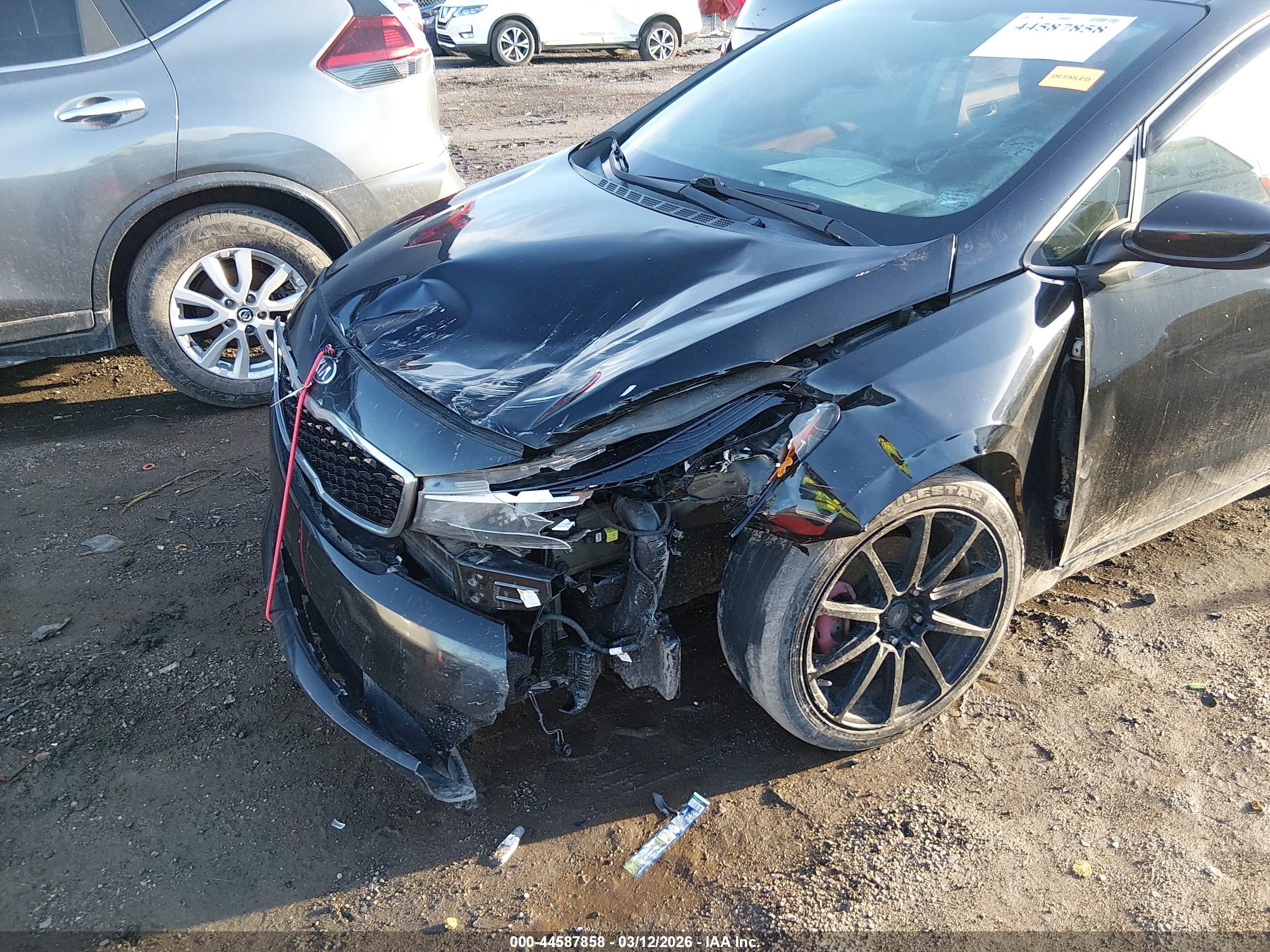KIA FORTE image 6