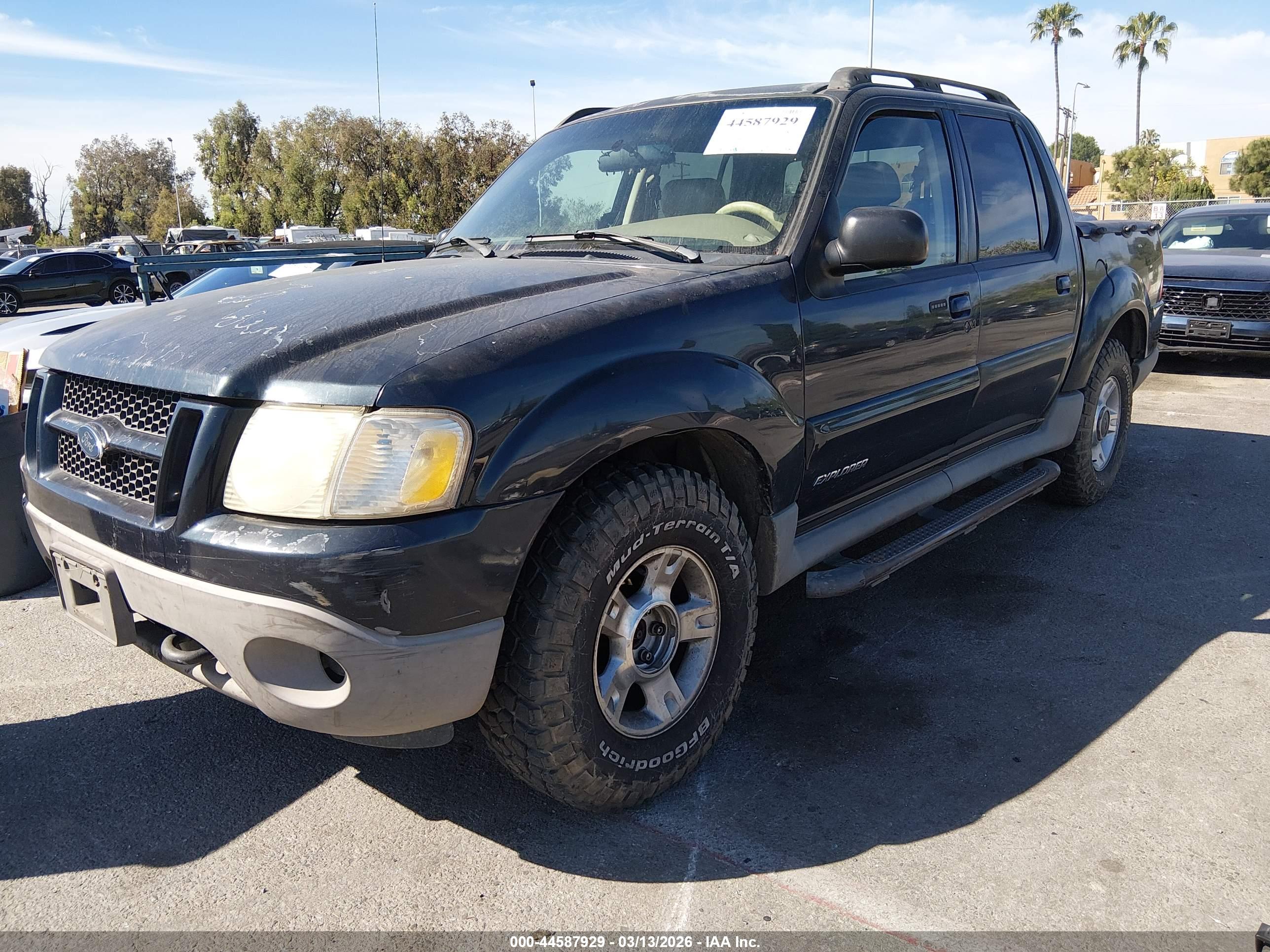 FORD EXPLORER image 2