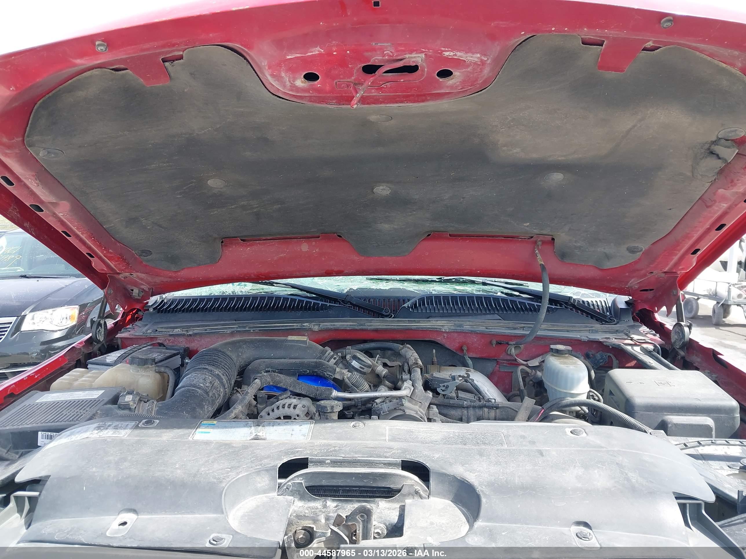 CHEVROLET SILVERADO image 10