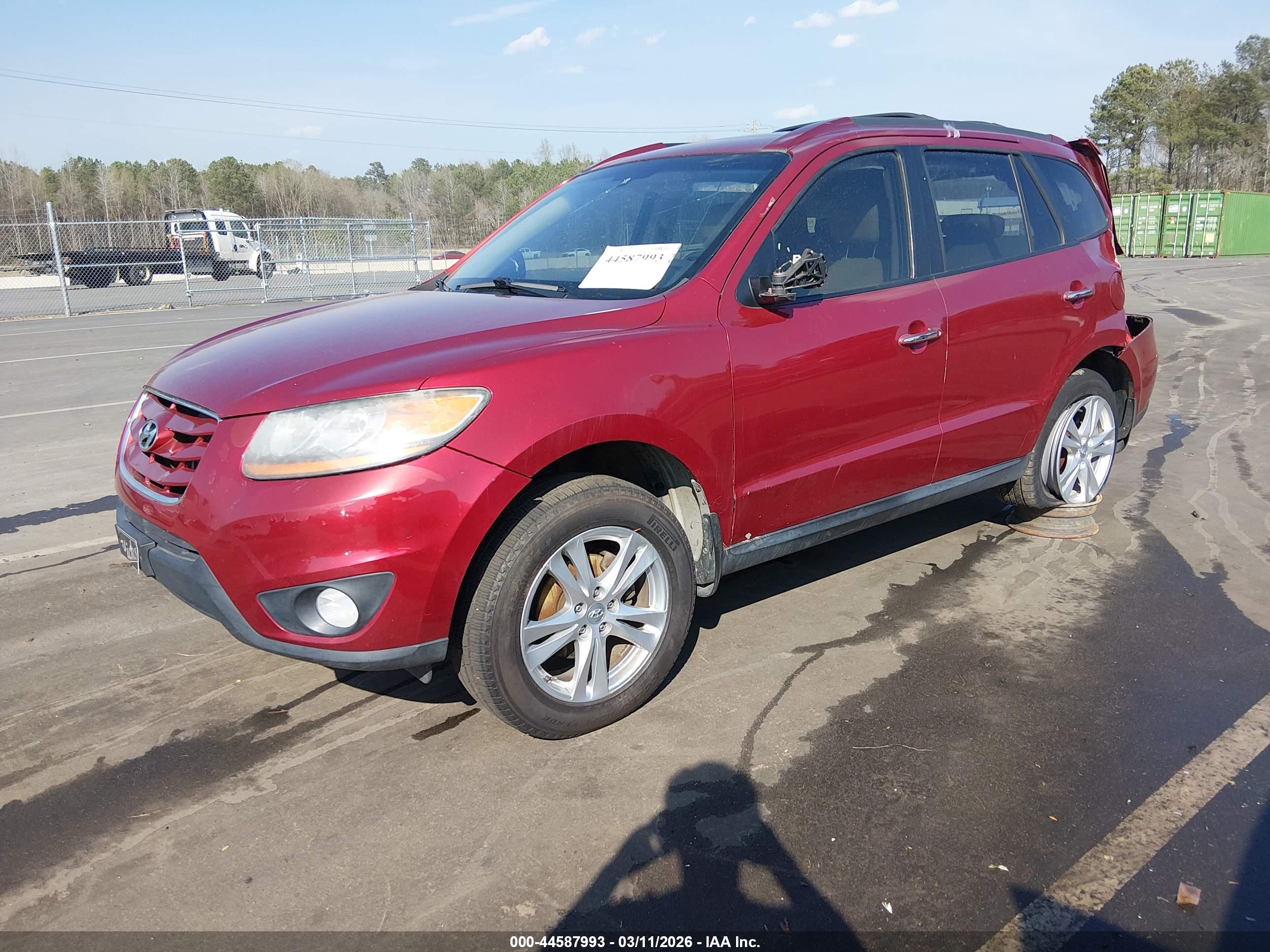 HYUNDAI SANTA image 2