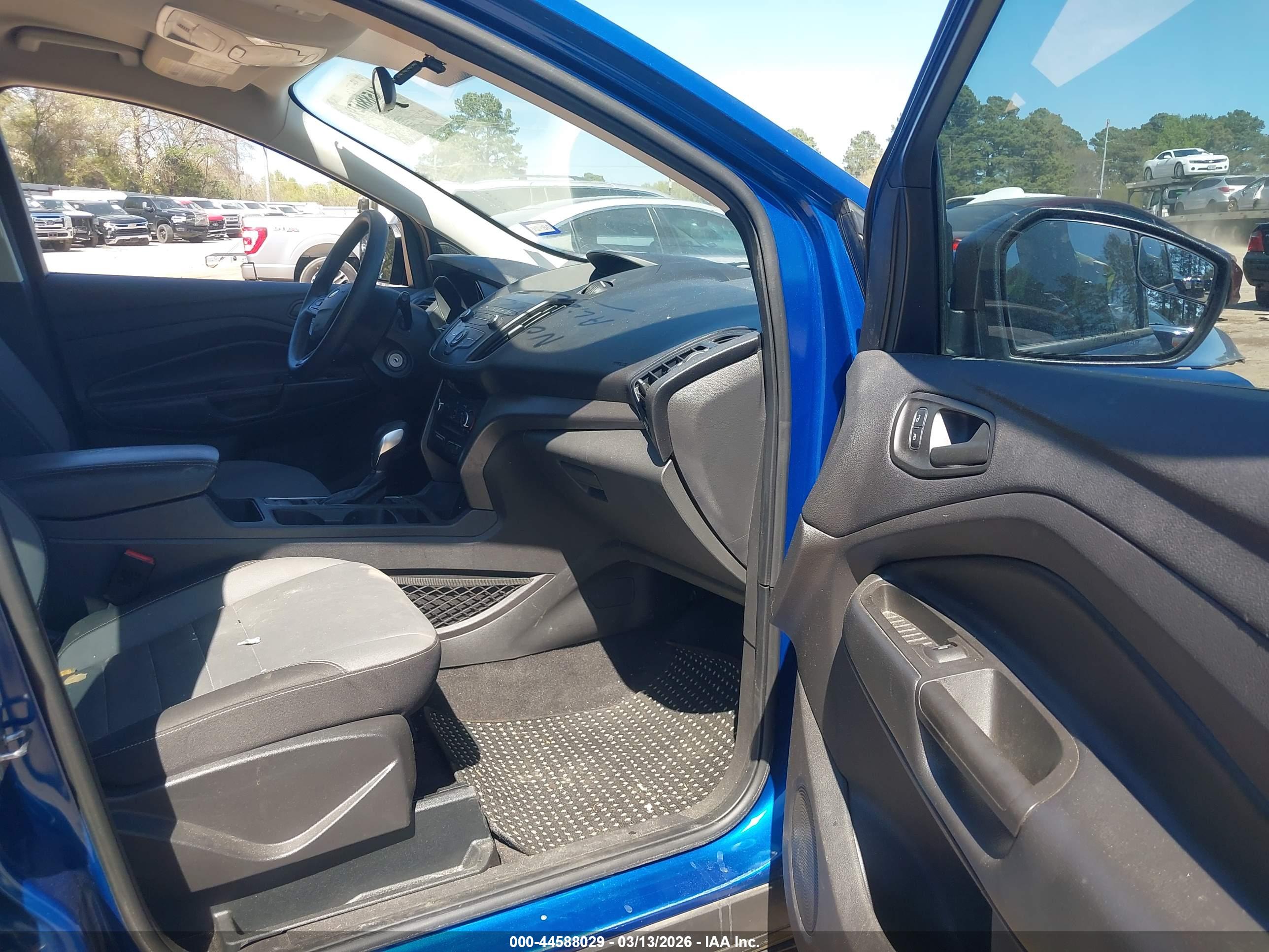 FORD ESCAPE image 5
