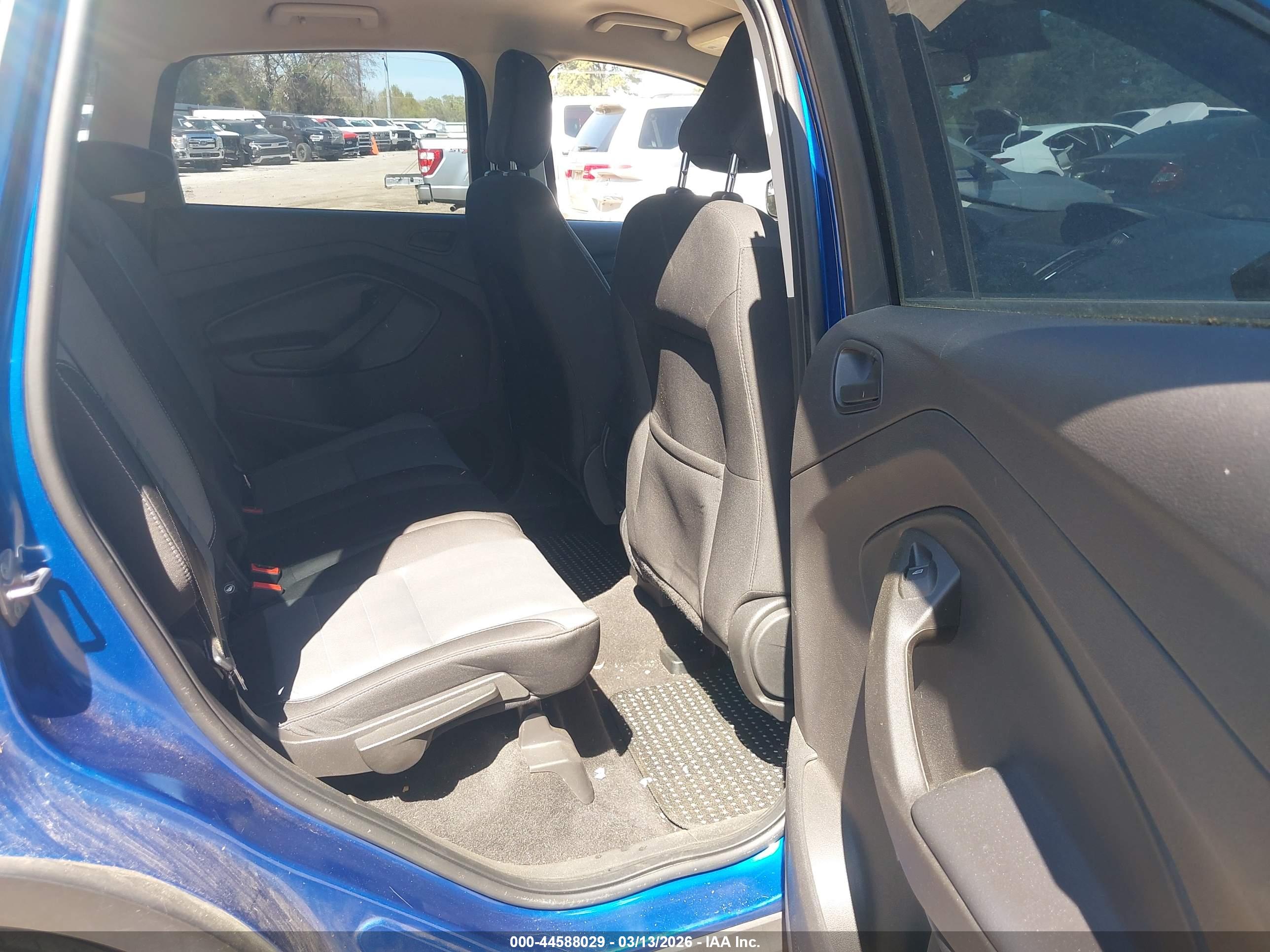 FORD ESCAPE image 8